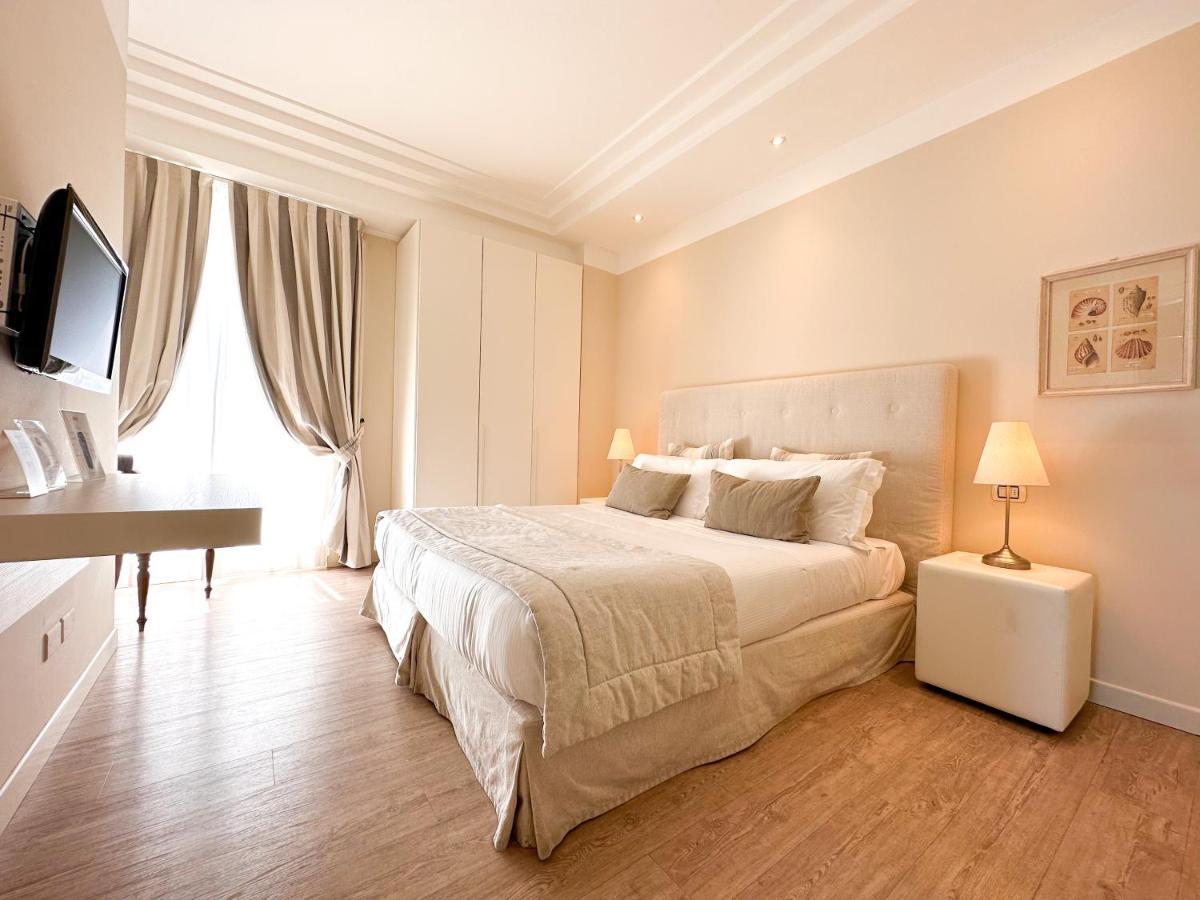 Aparthotel Lungomare - Charming 4*