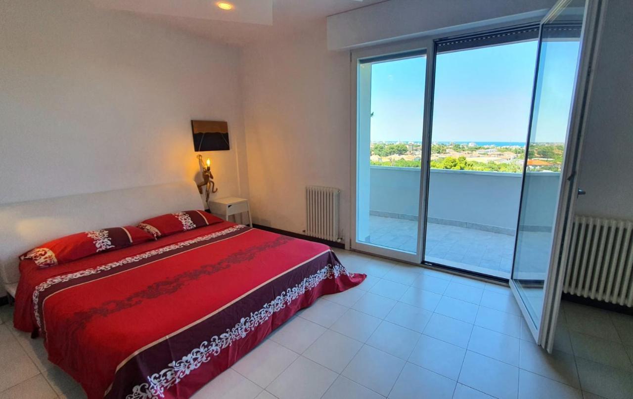 Villa Panoramica Con Giardino A Riccione