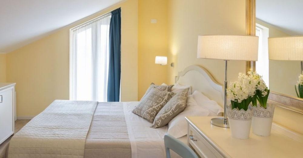 Beyou Rosa 3* Riccione