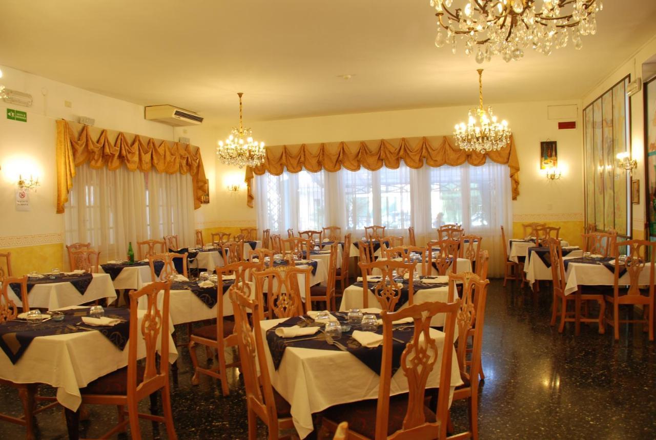 Hotel Ariston 2*