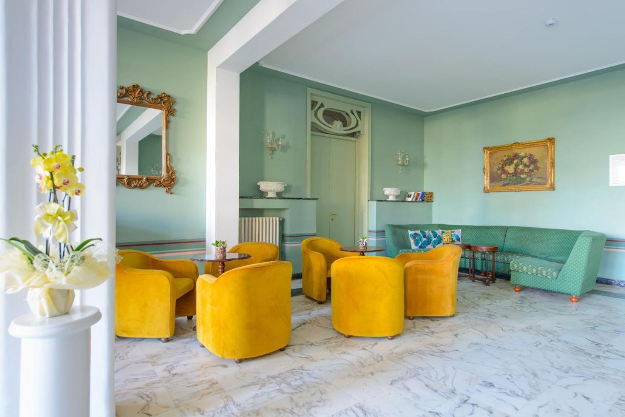 Palace Domus Mea Hotel