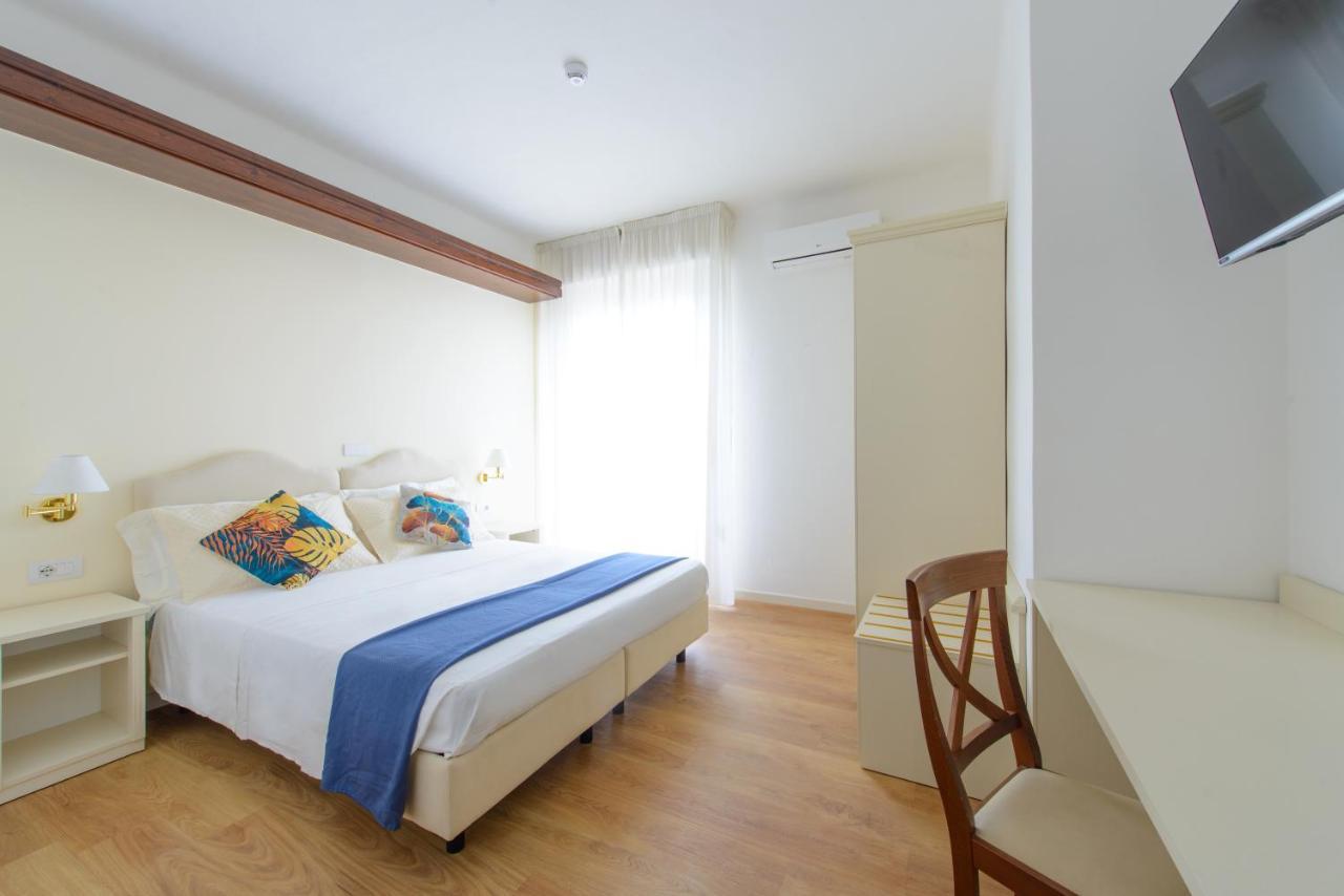 Palace Domus Mea 3*