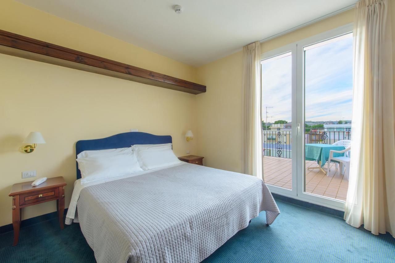 Palace Domus Mea 3* Riccione