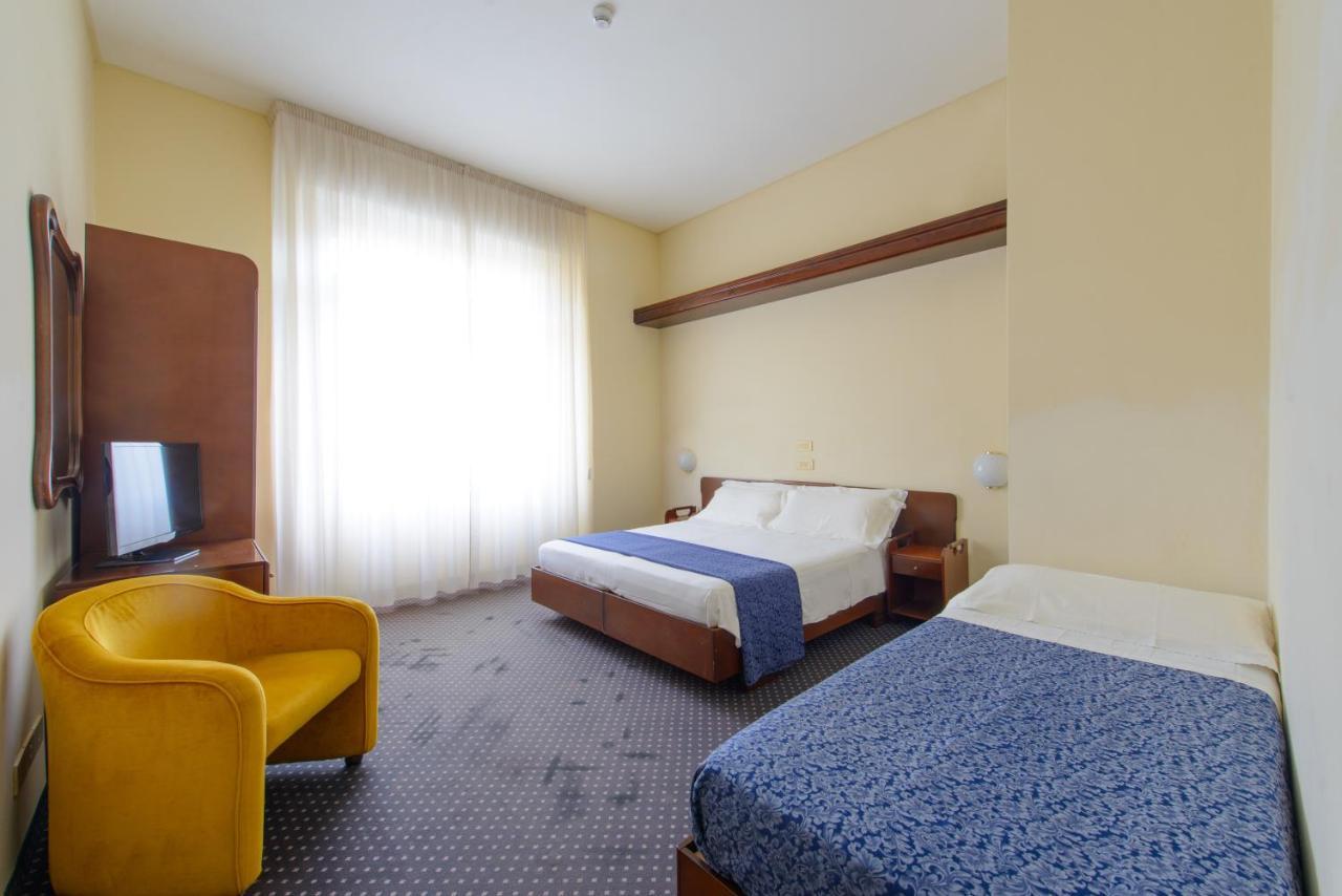 Palace Domus Mea 3* Riccione