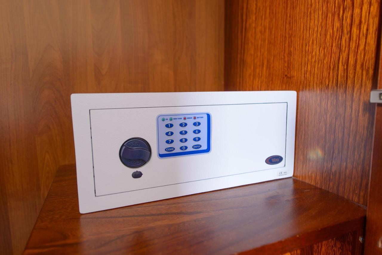 Palace Domus Mea 3*