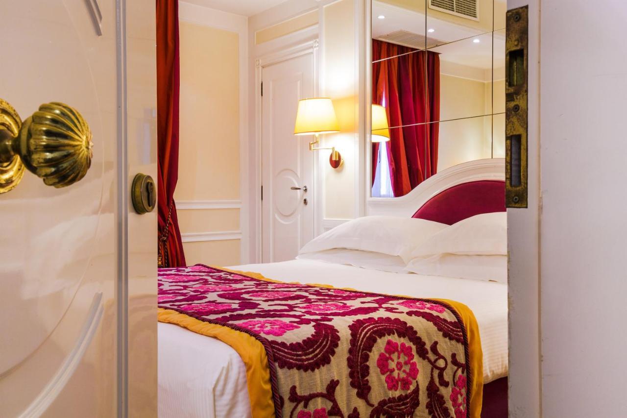 Hotel Grand Des Bains Riccione