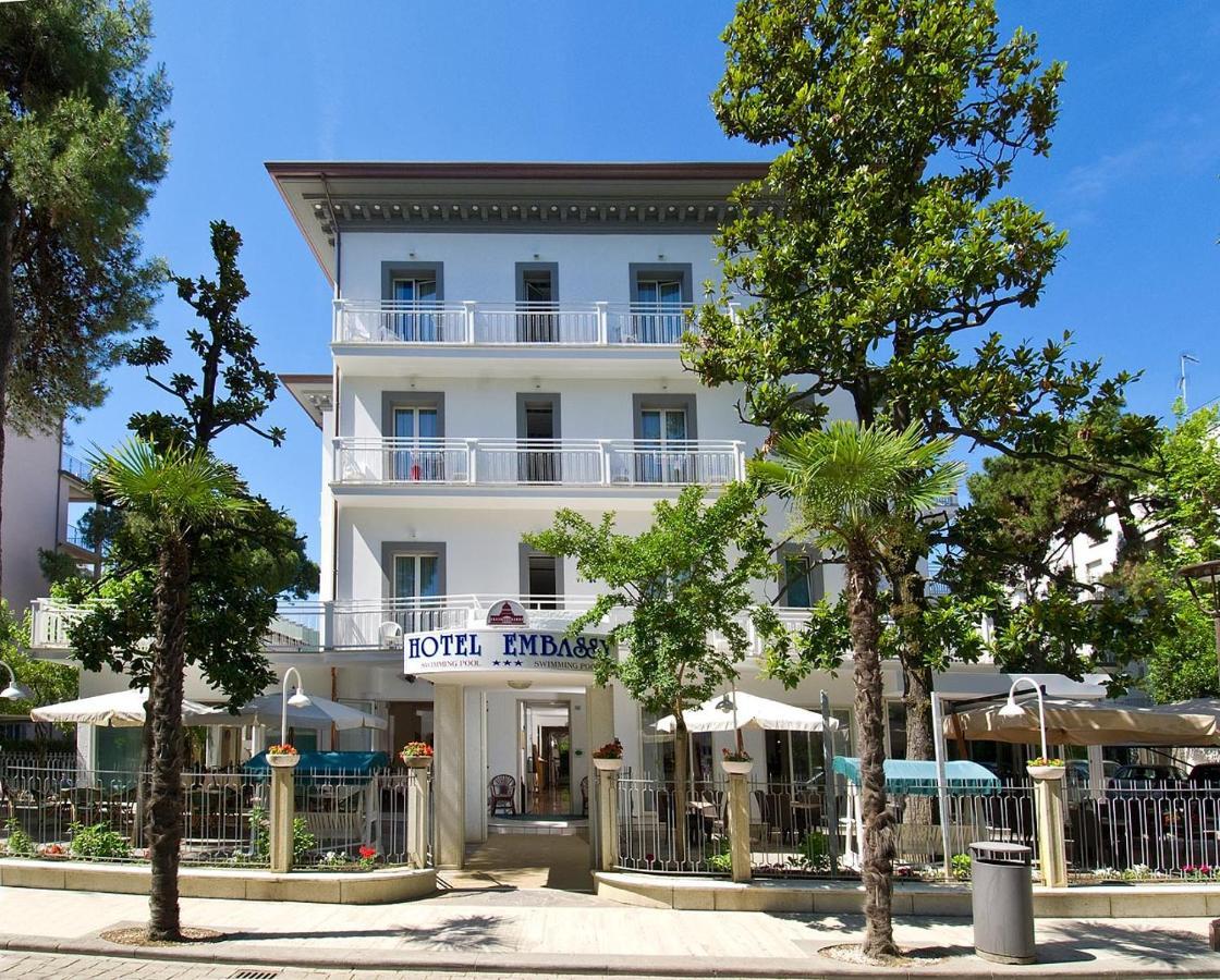 Hotel Embassy 3*