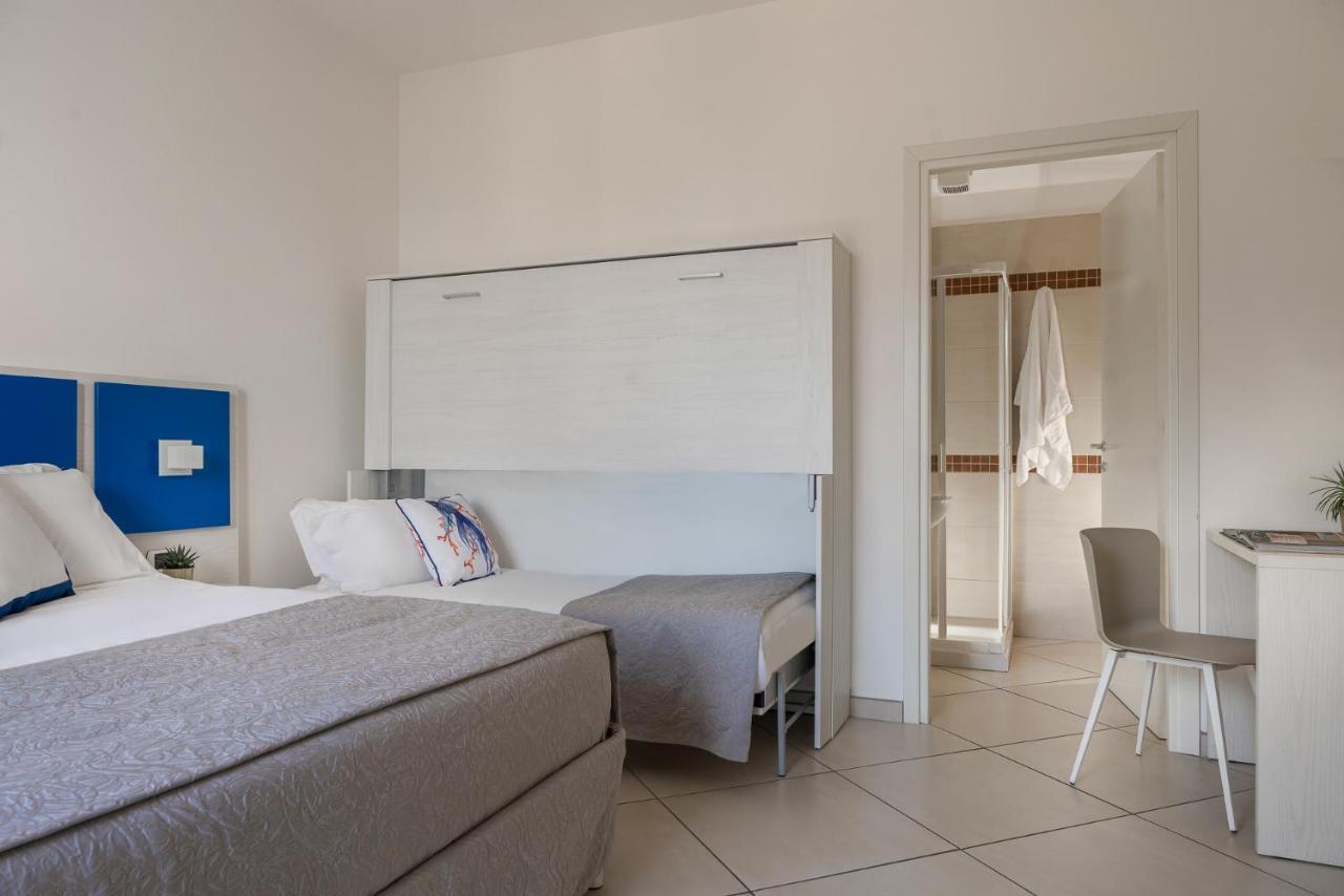 Hotel Embassy 3*