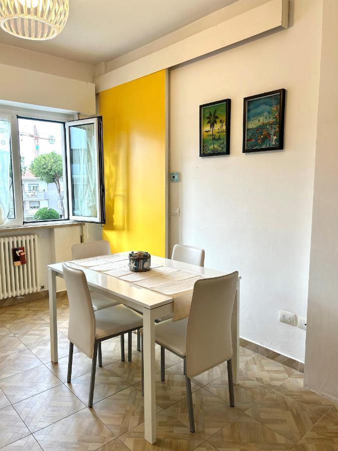 Appartamento Dalla Sandra In Viale Ceccarini *