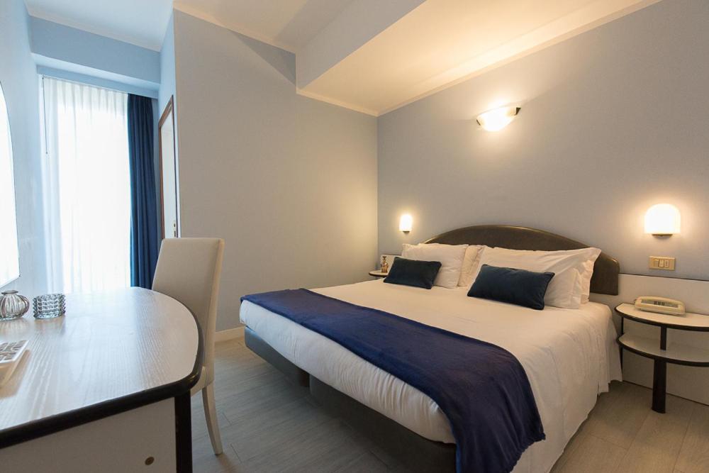 Hotel Trevi 3*