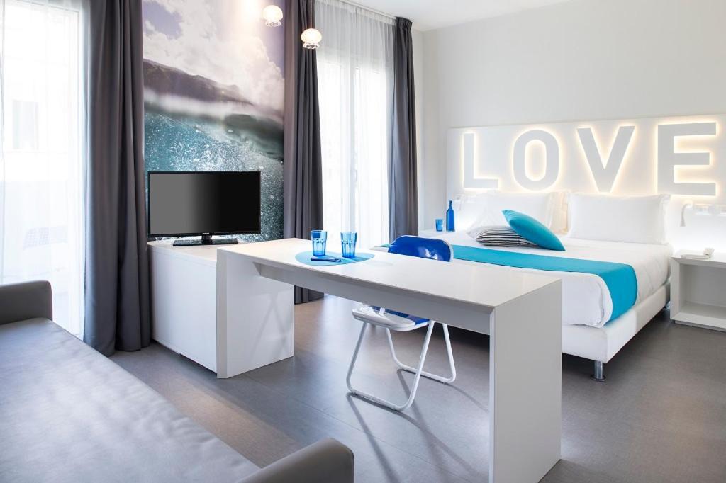 Boat - The Original Hotel 3*