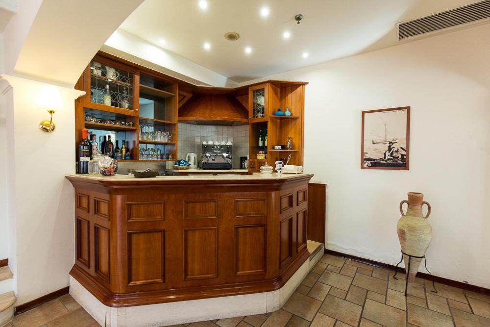 Trevi Riccione, In Centro Sul Mare Con Cucina Hotel 3*