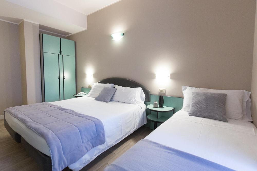 Trevi Riccione, In Centro Sul Mare Con Cucina 3* Riccione