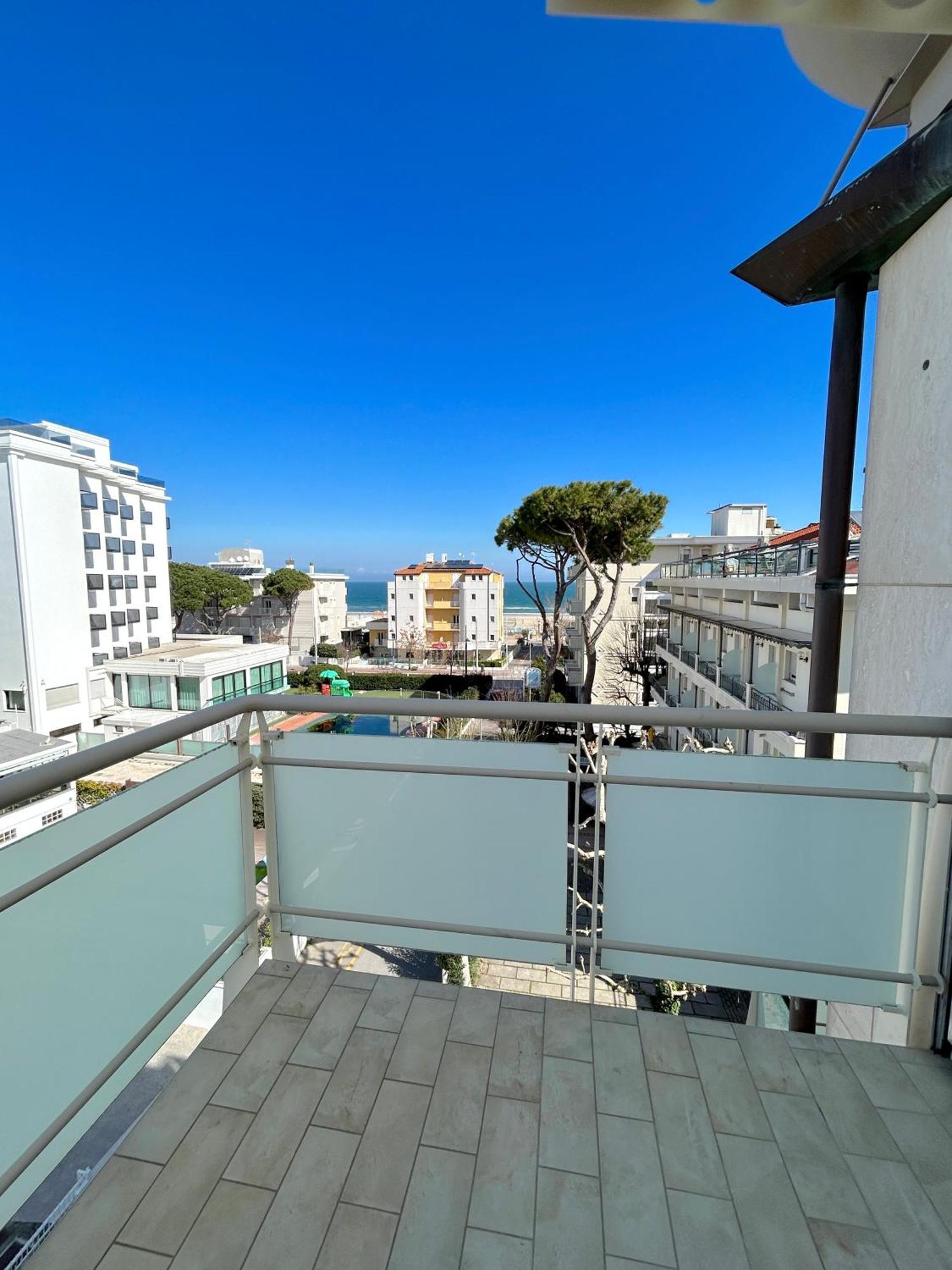 Attico Alba -flexrent Abissinia * Riccione