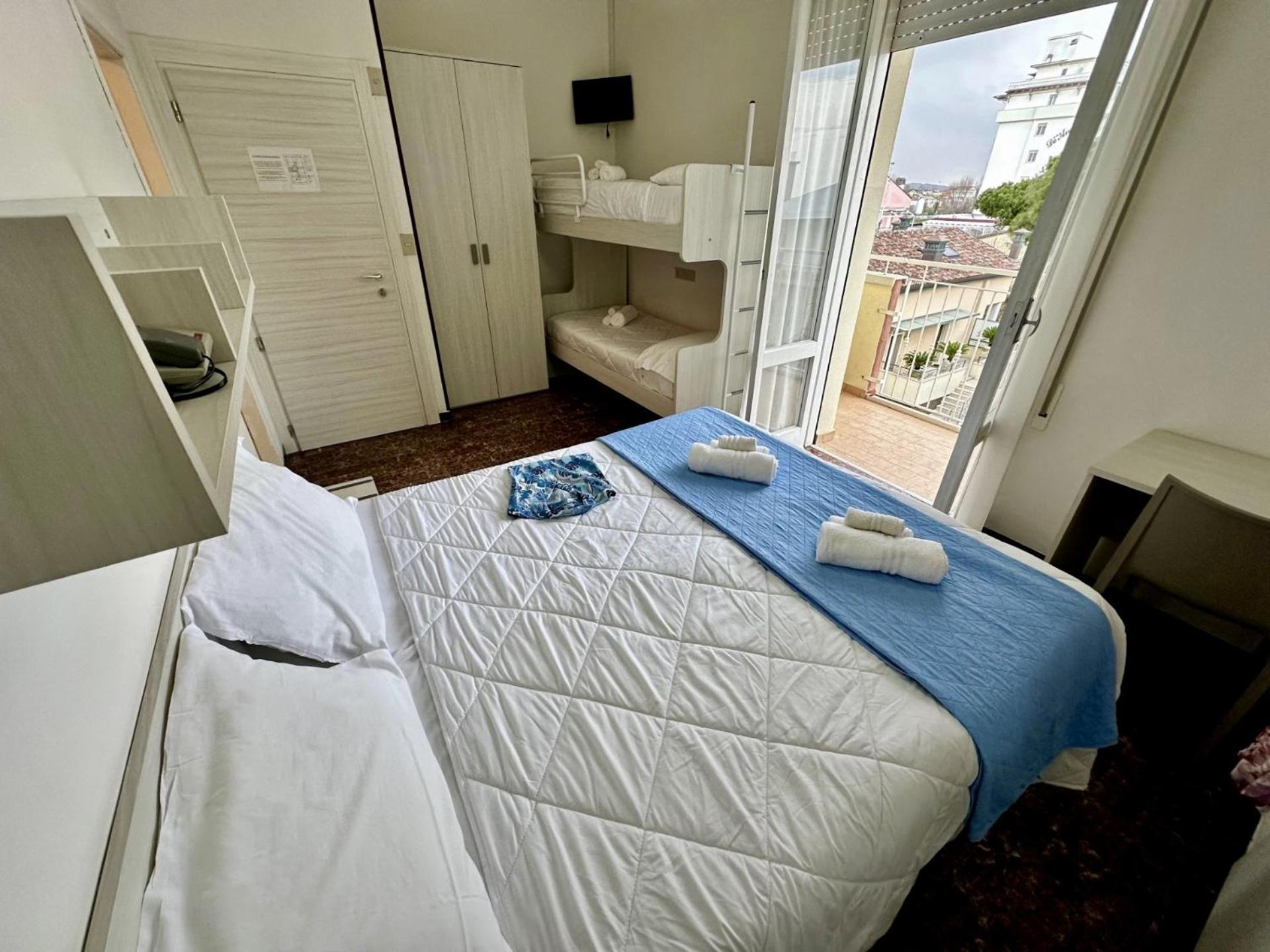 Hotel Napoleon 2*