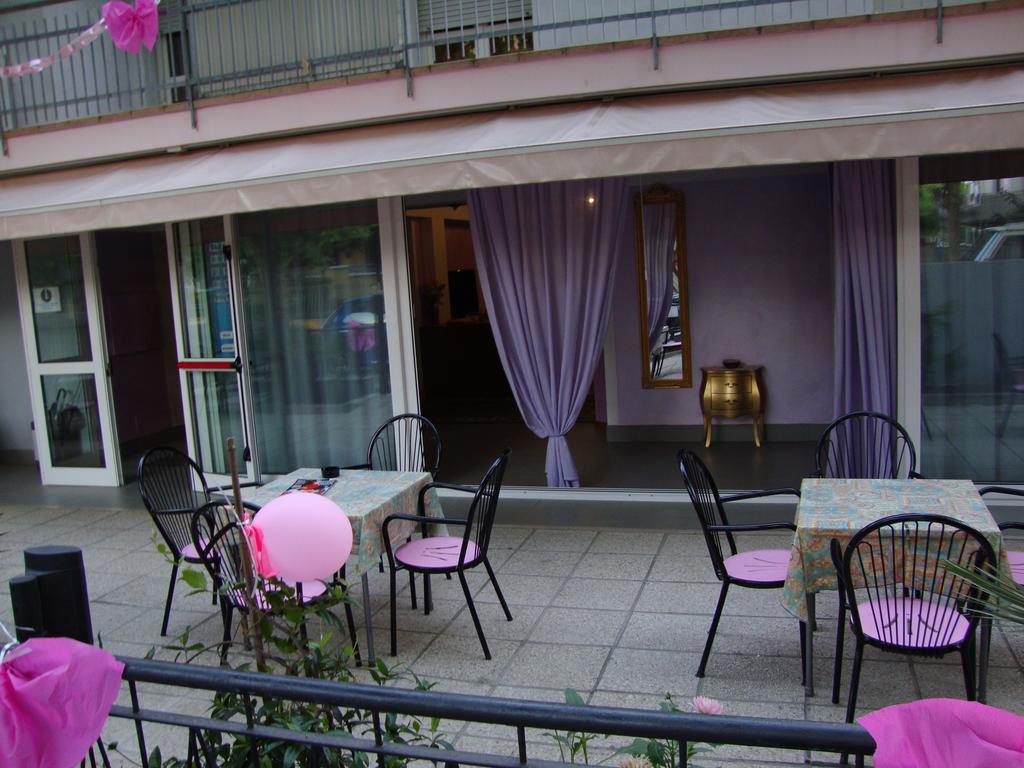 Hotel Midi *