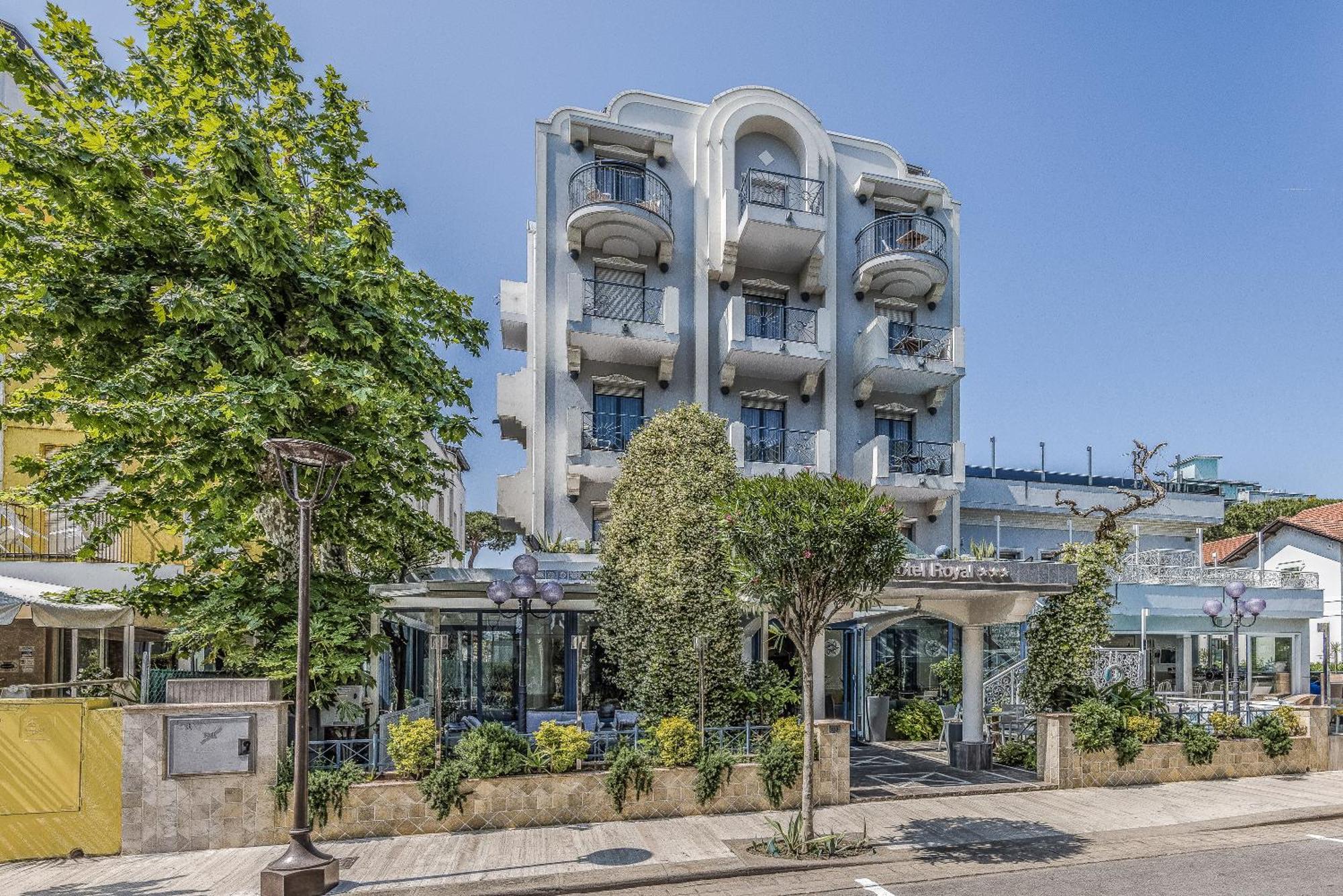 Hotel Royal Boutique 3*