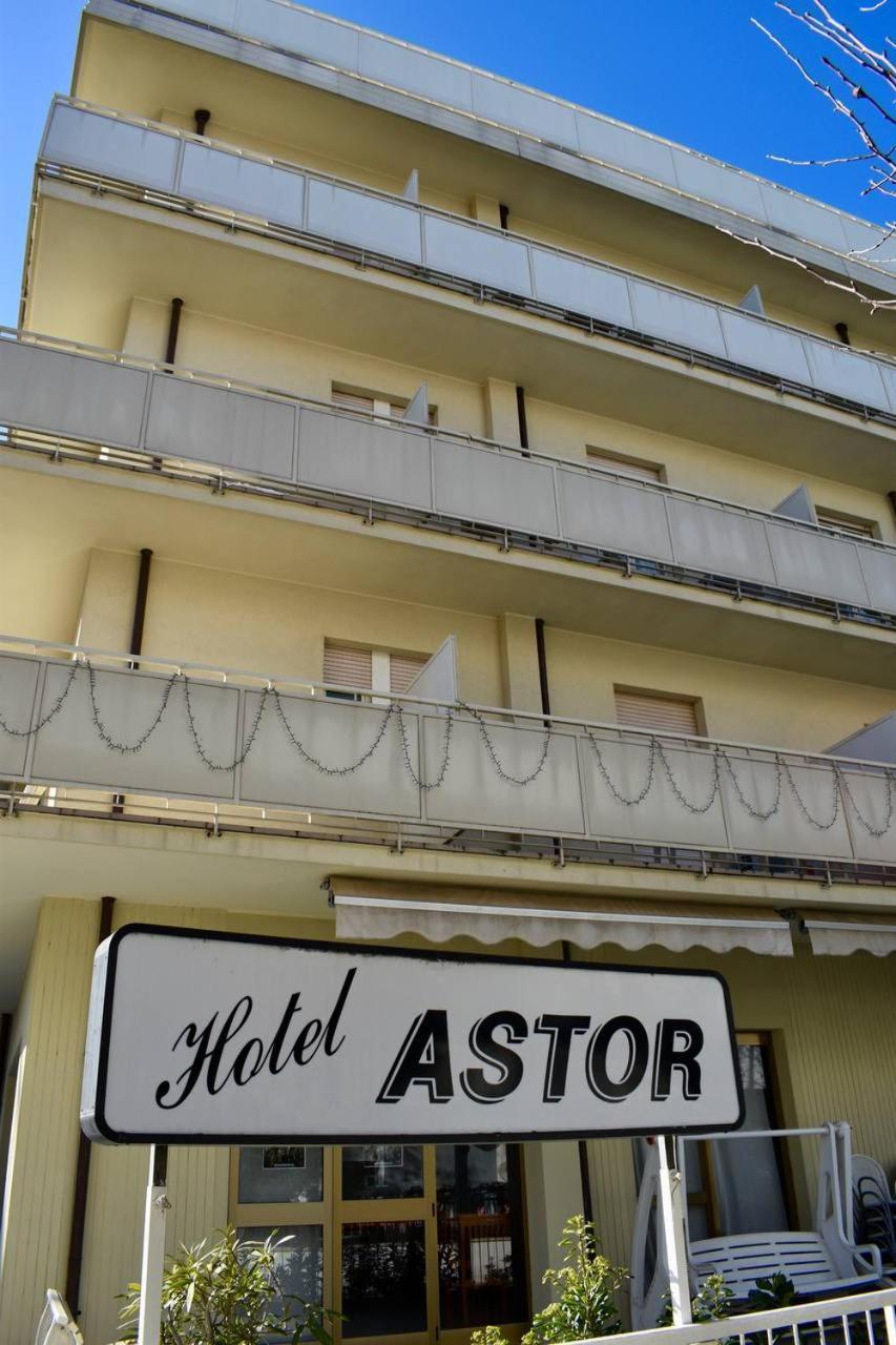 Astor 2* Riccione