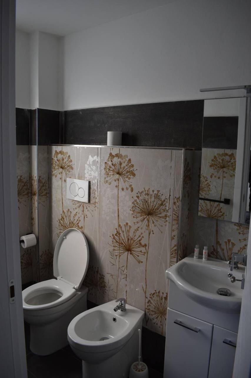 Astor 2*