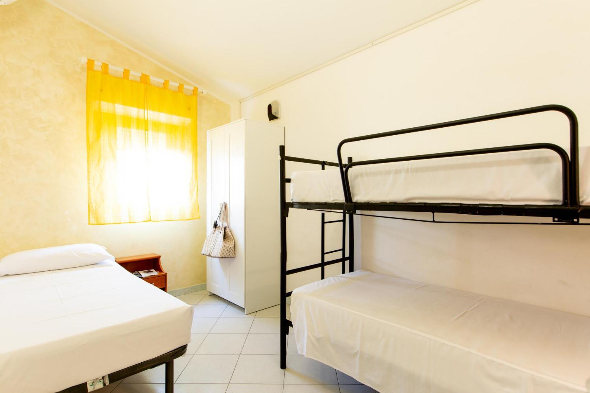 Hotel Marzia Con Piscina Riccione
