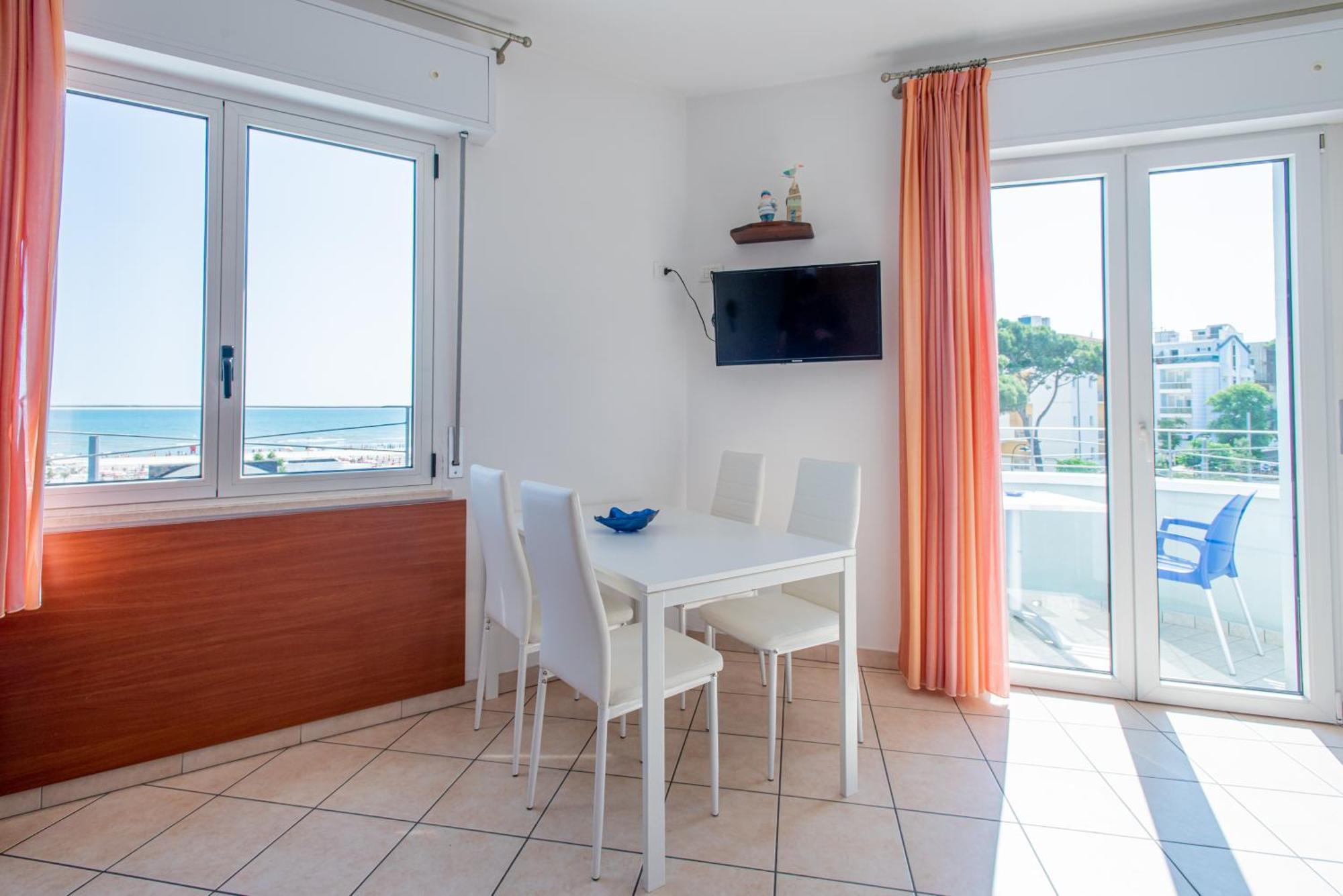 Aparthotel Saturnia 3*