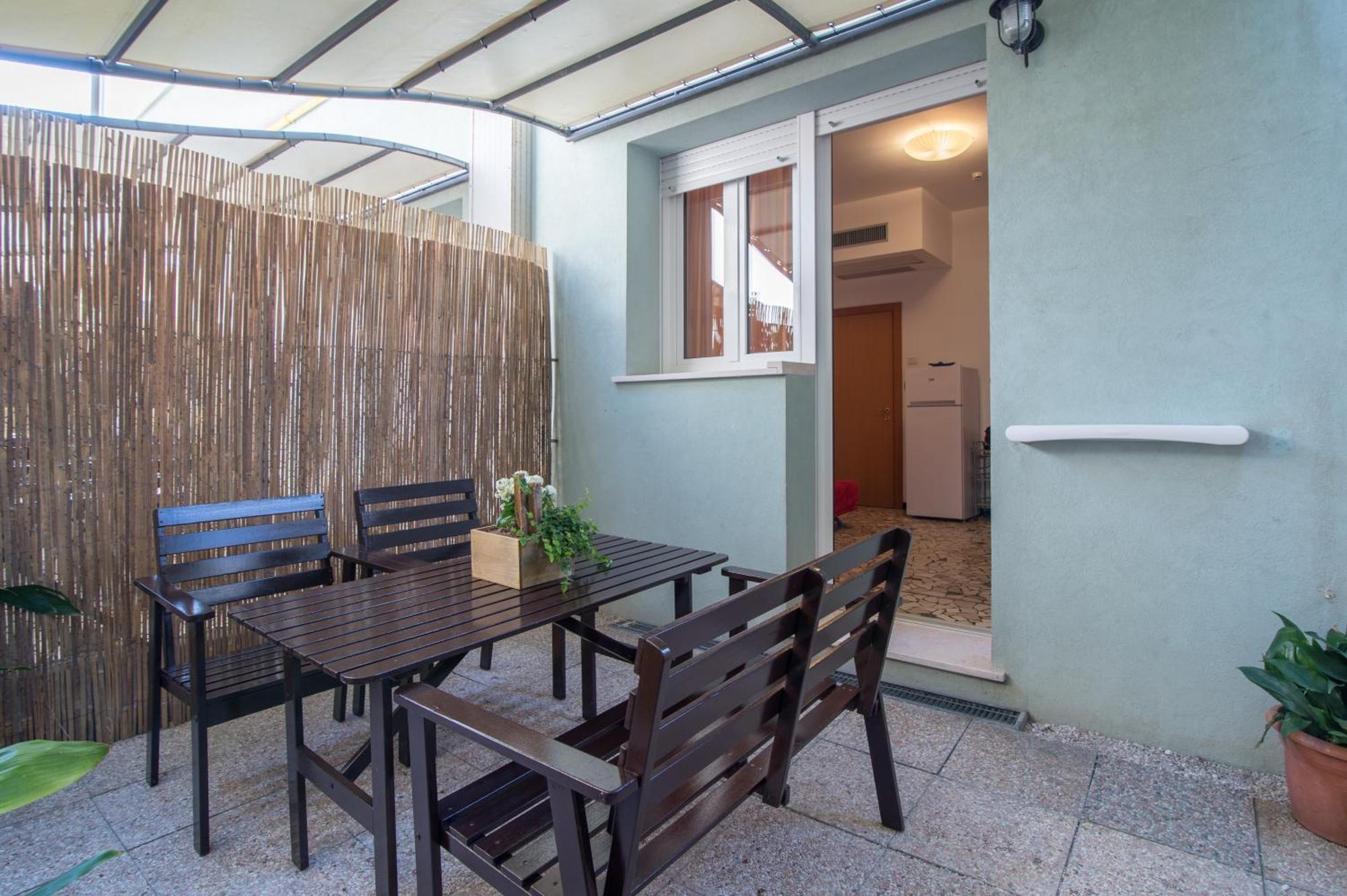 Aparthotel Saturnia