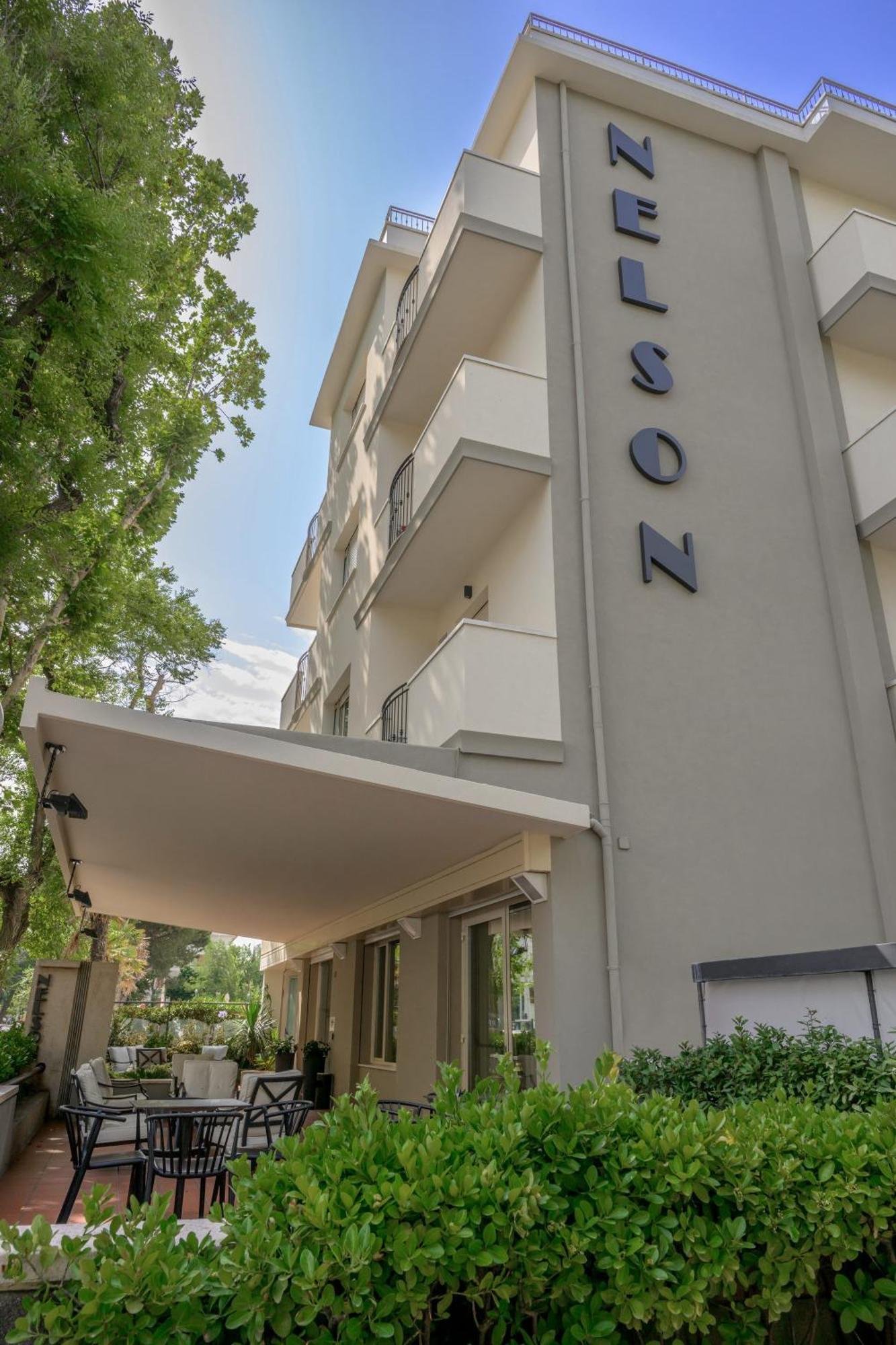 Hotel Nelson 3*
