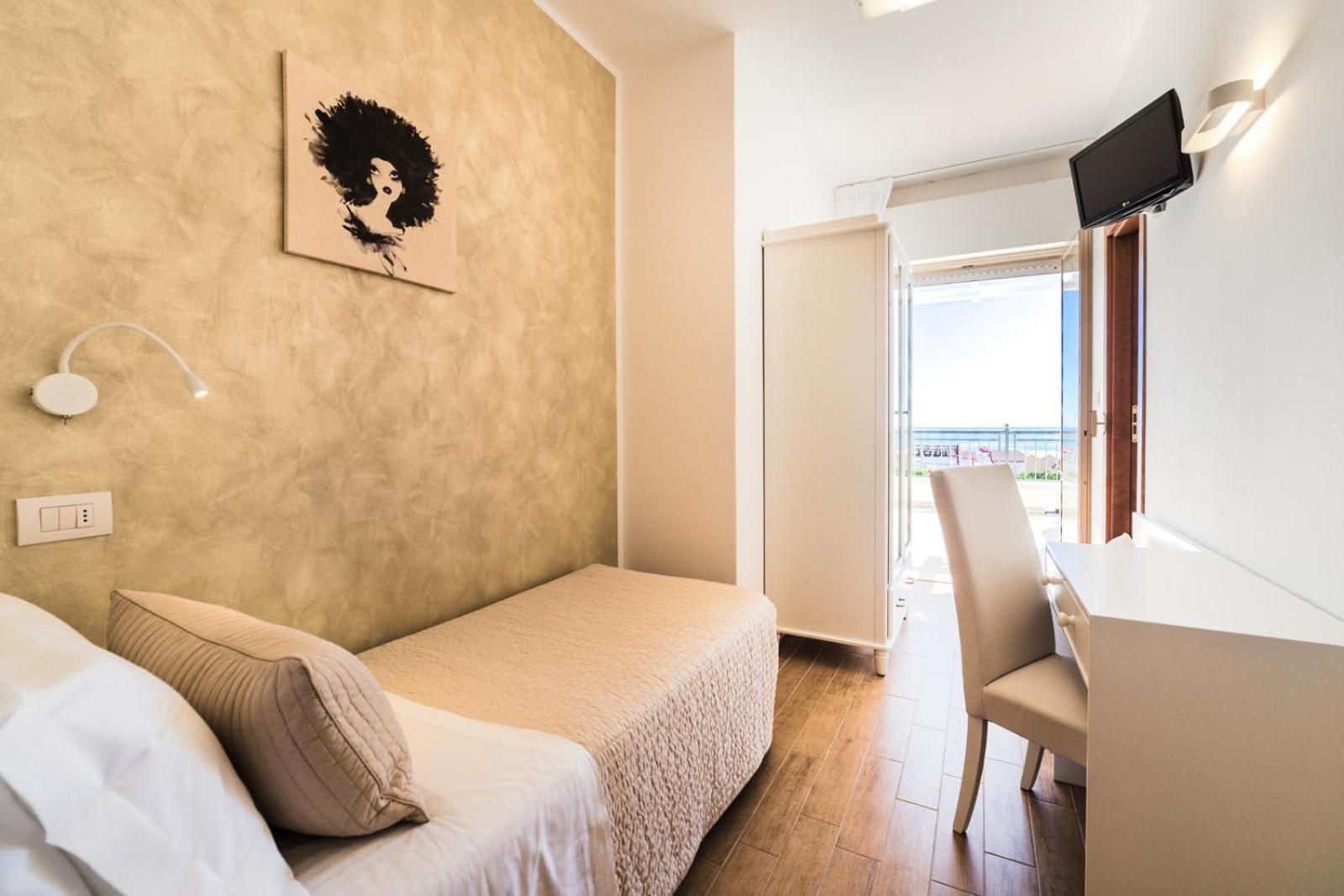 Hotel Soraya - Sawasdee Riccione