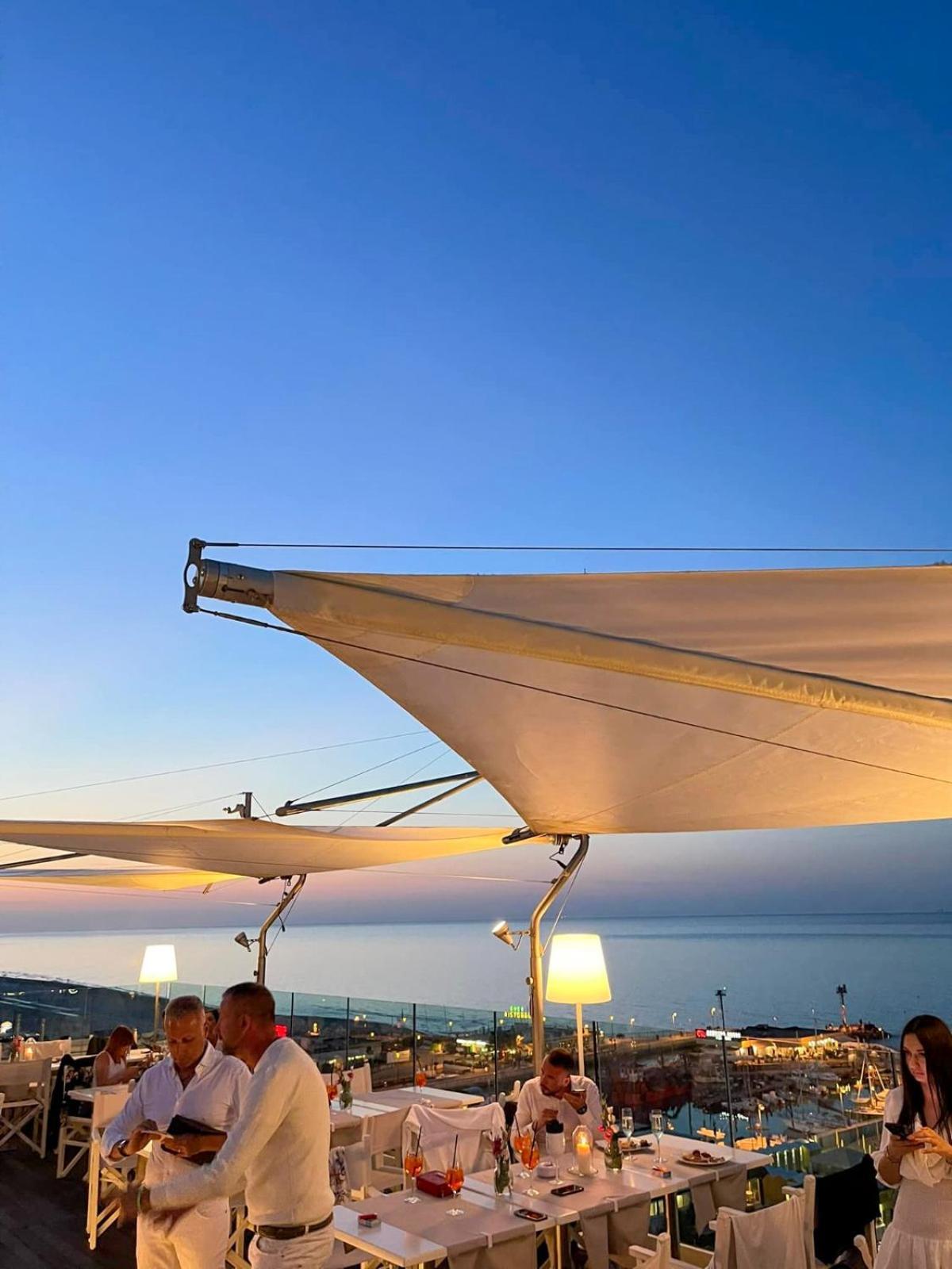Hotel Lungomare Riccione