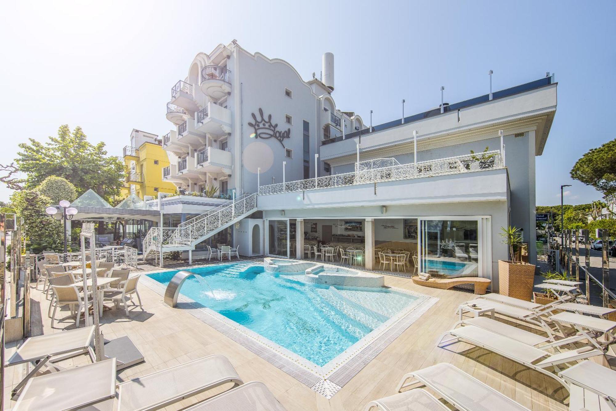 Royal Boutique Hotel 3*