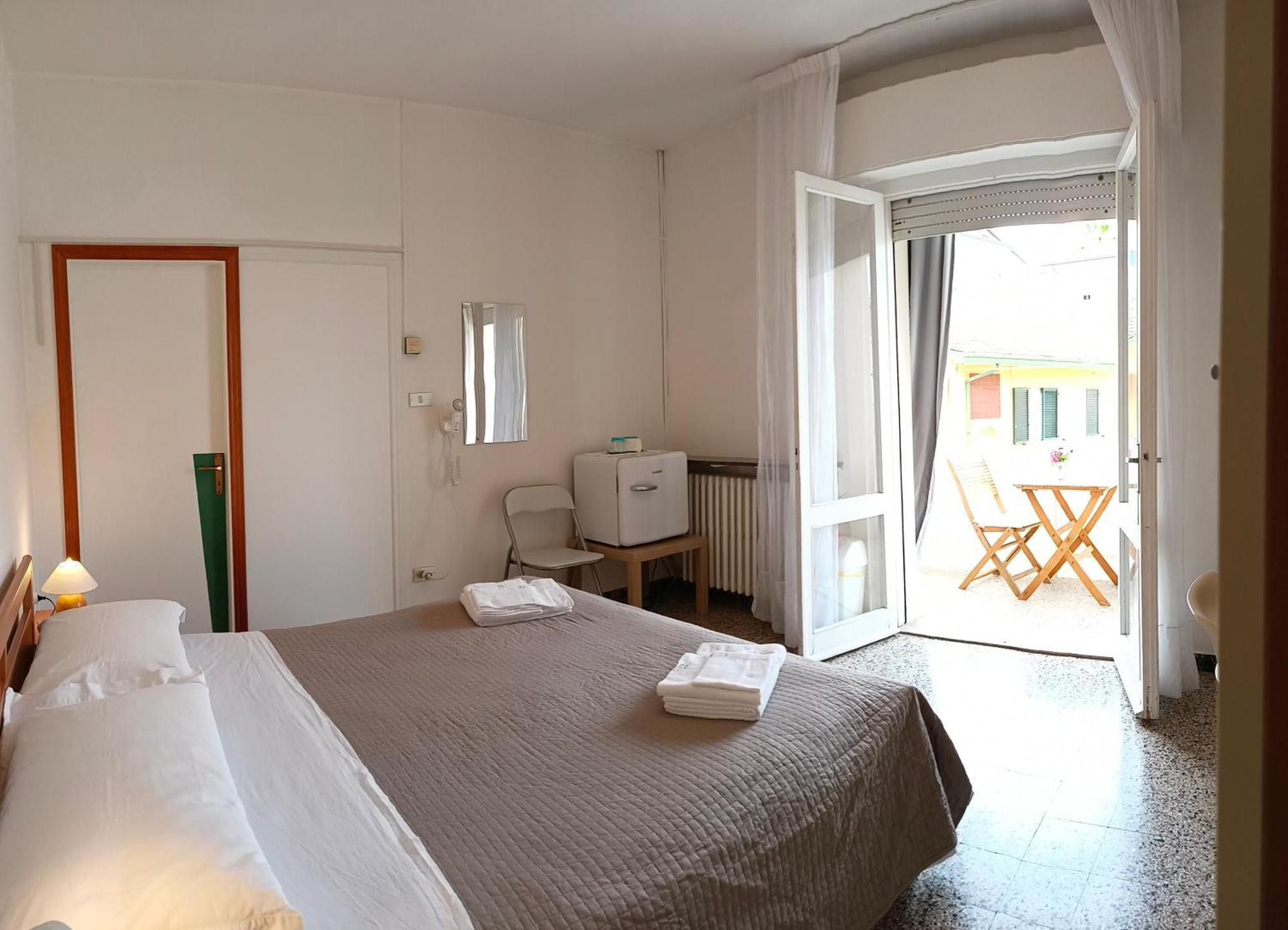 Beeliving Room&breakfast (adults Only) Riccione