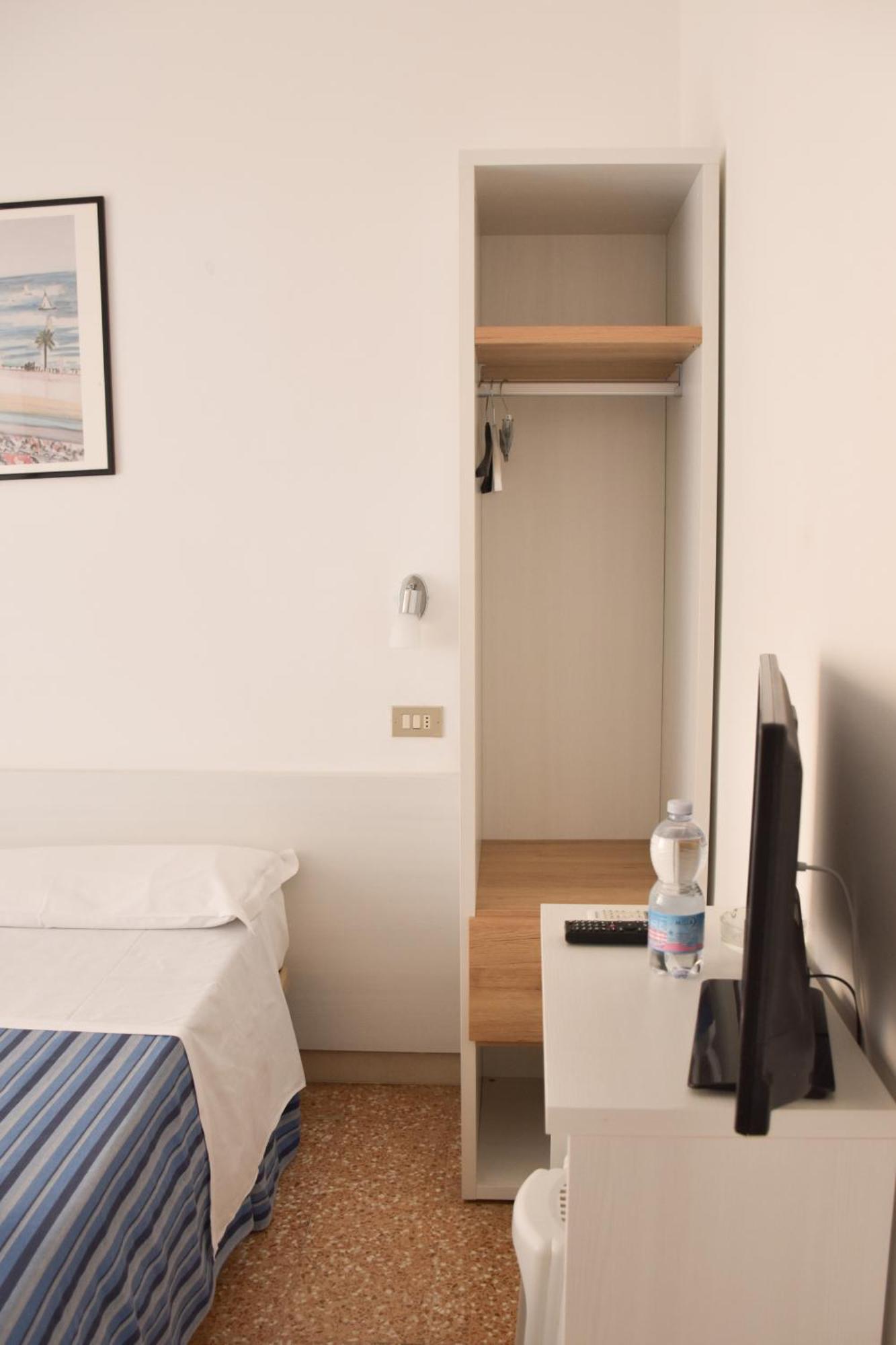 Angeles - Fronte Mare Hotel Riccione