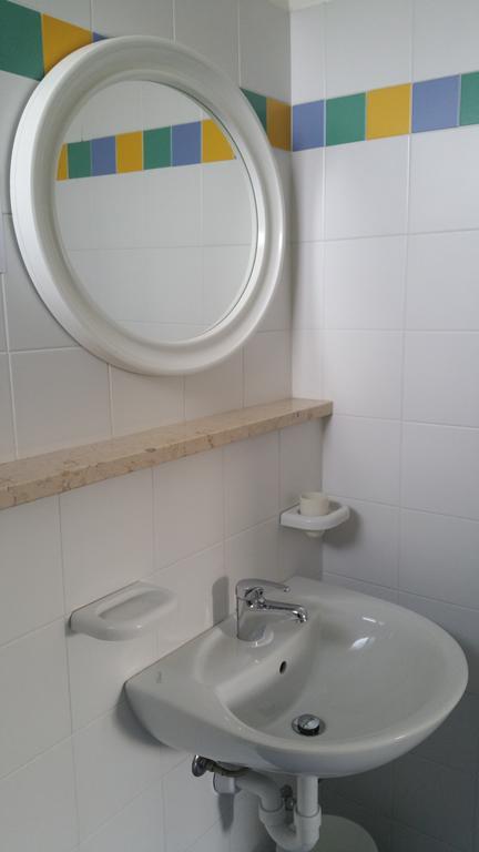Hotel Canasta
