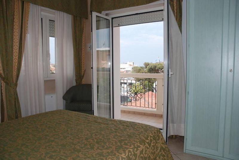 Aparthotel Veliero 4*