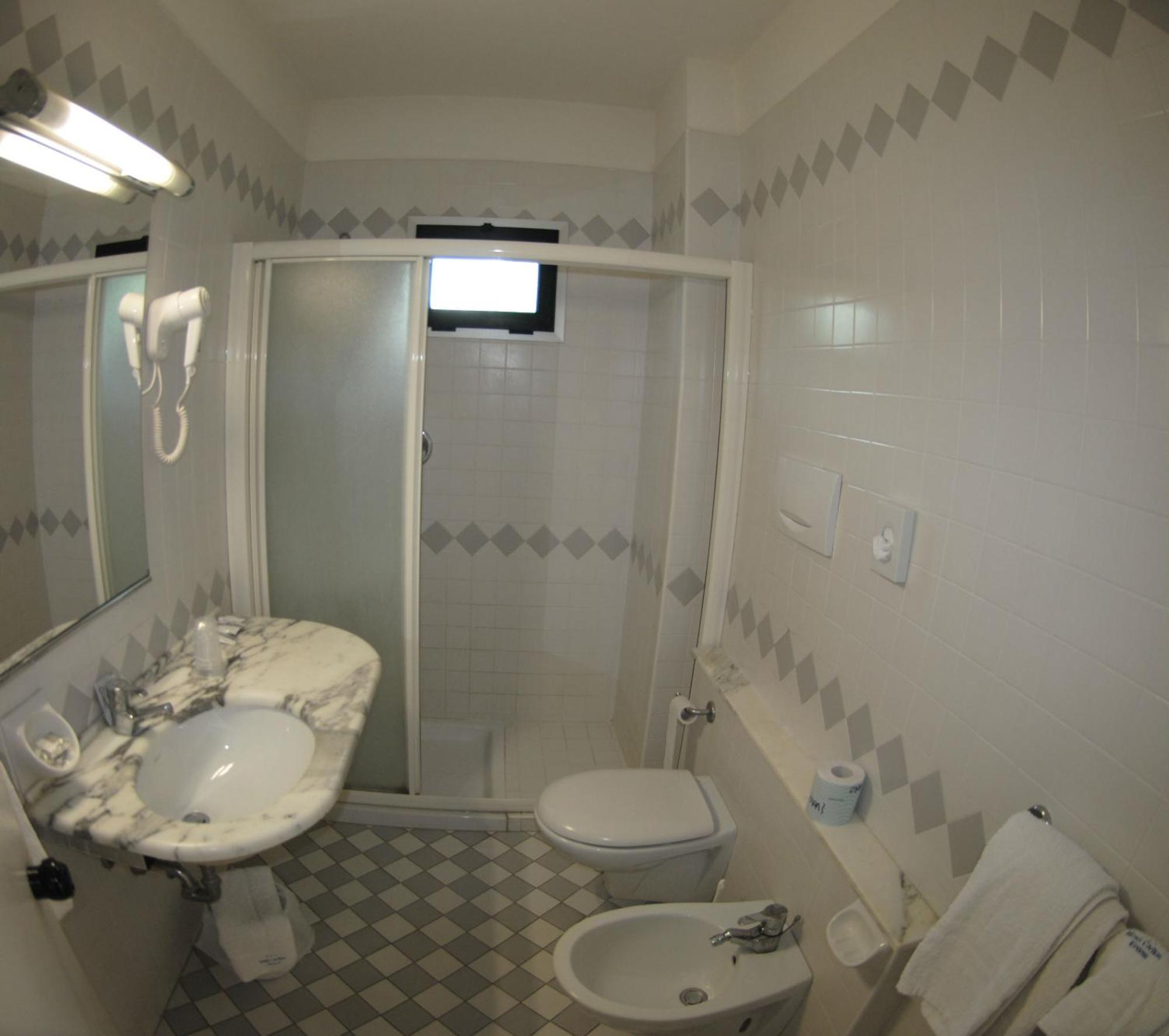 Hotel Carlton 3*
