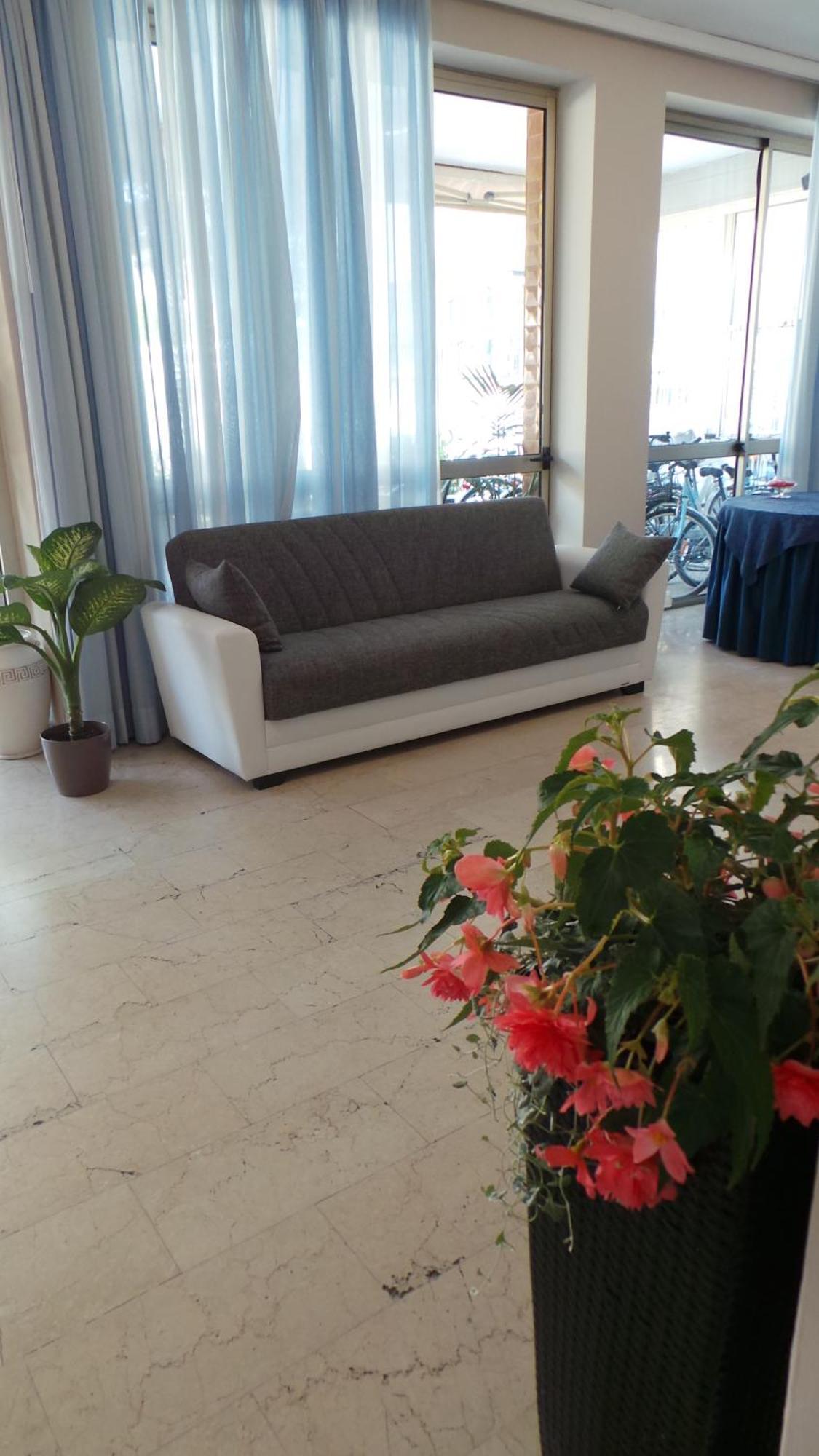 Hotel Cimarosa - Famiglie E Coppie