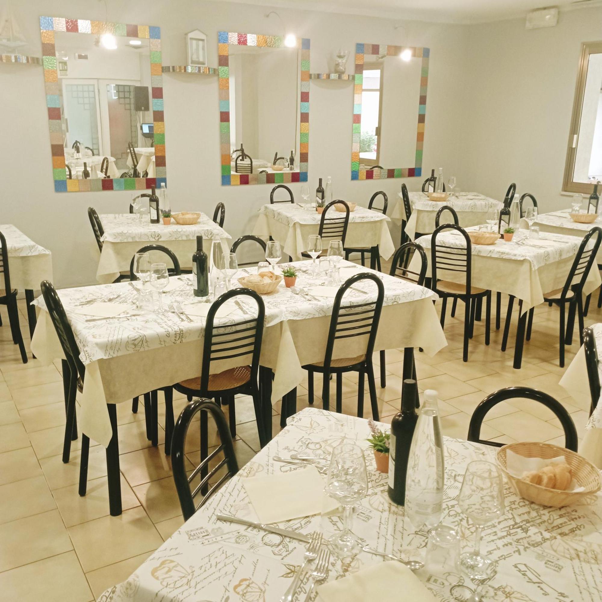 Hotel Raul 2*