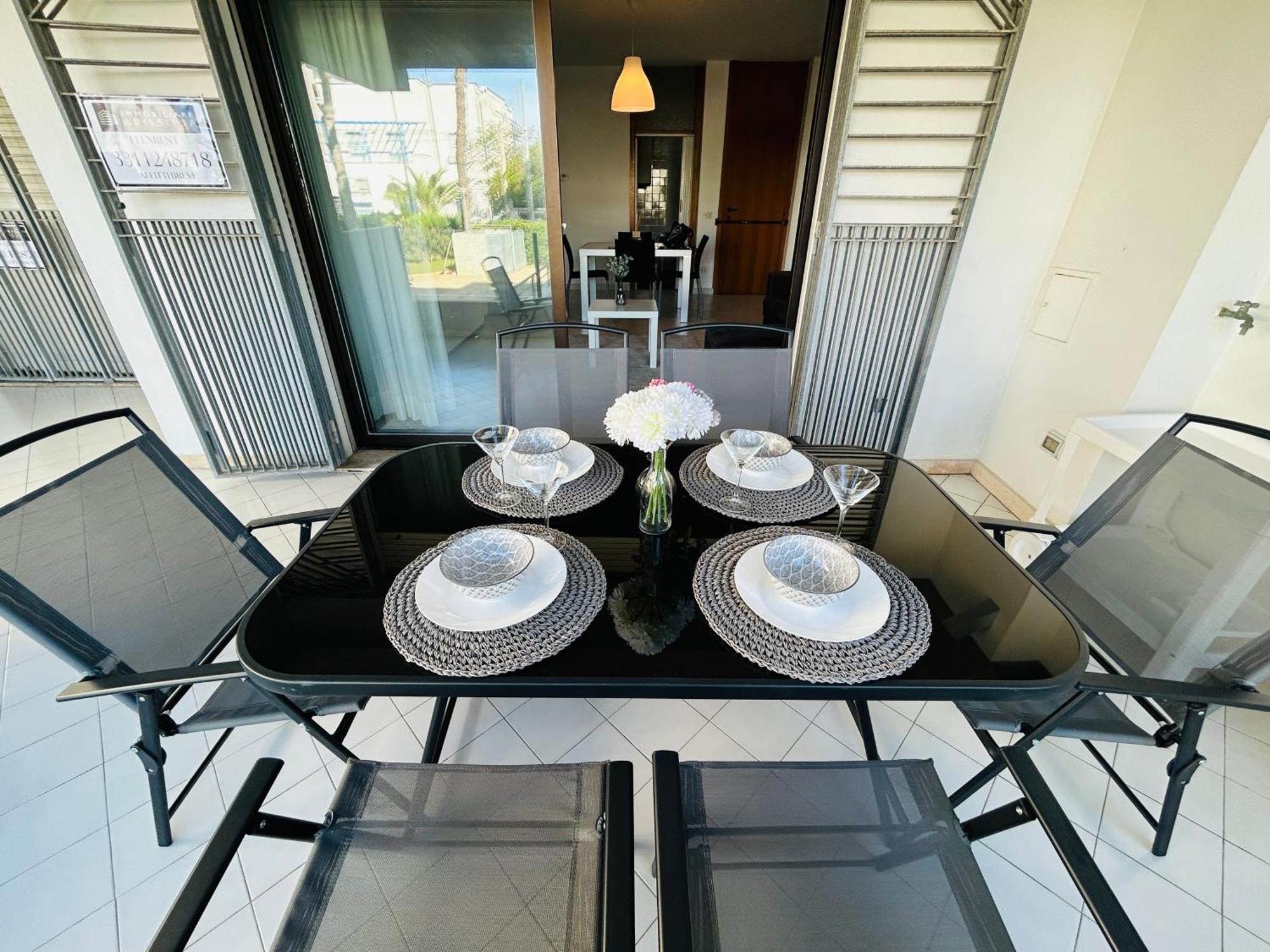 Lungomare-spiaggia Residenz Carinzia - Abissinia Appartamento Riccione