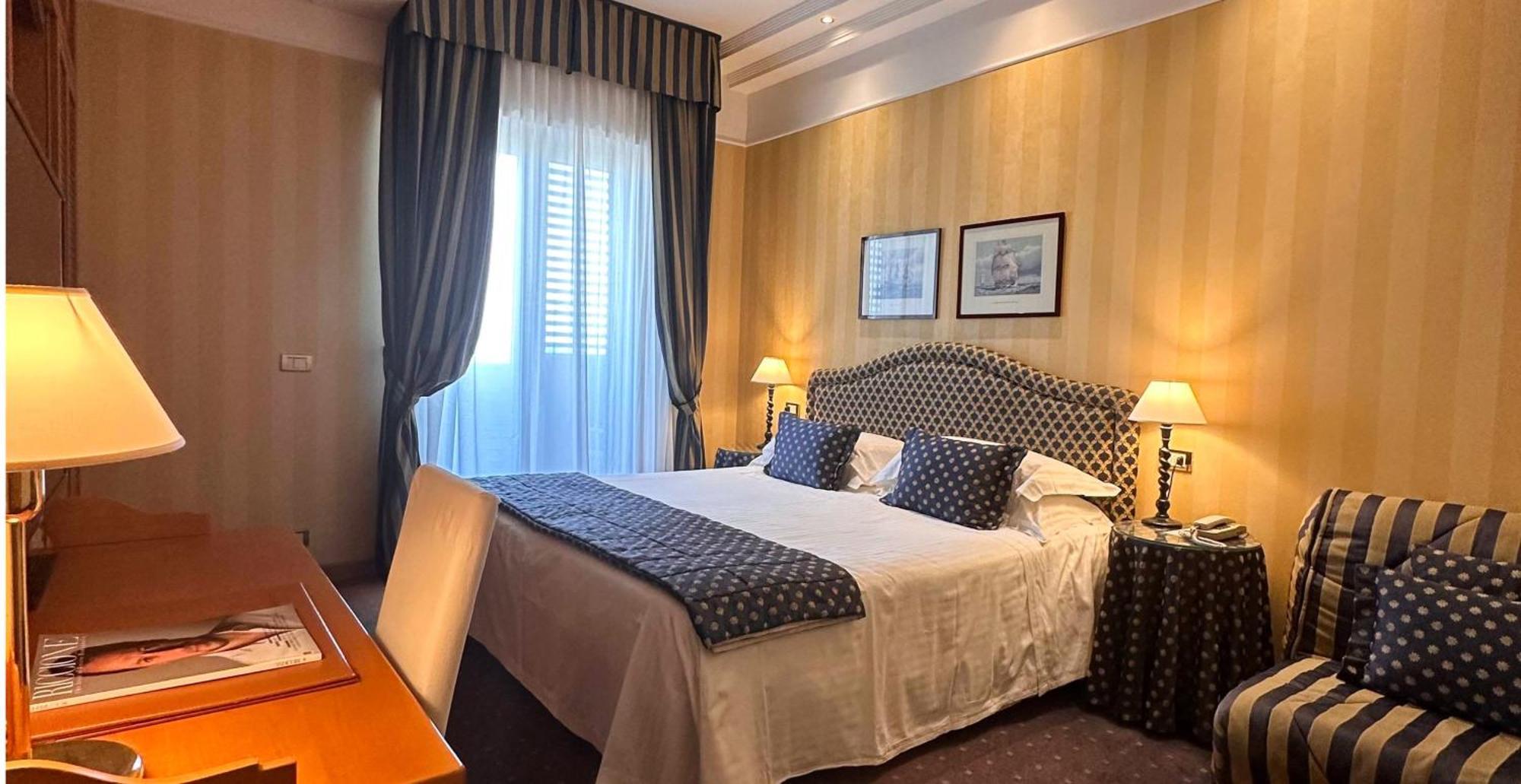 Hotel Lungomare Riccione