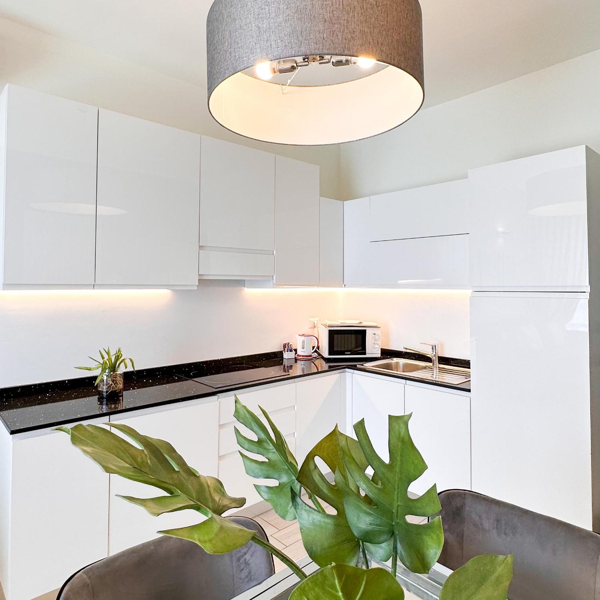 Lungomare - Charming Aparthotel Riccione