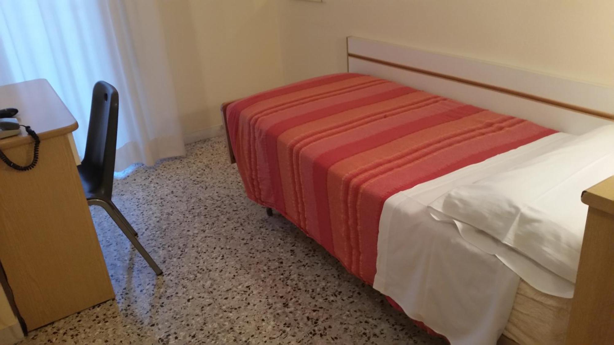 Tosi Riccione