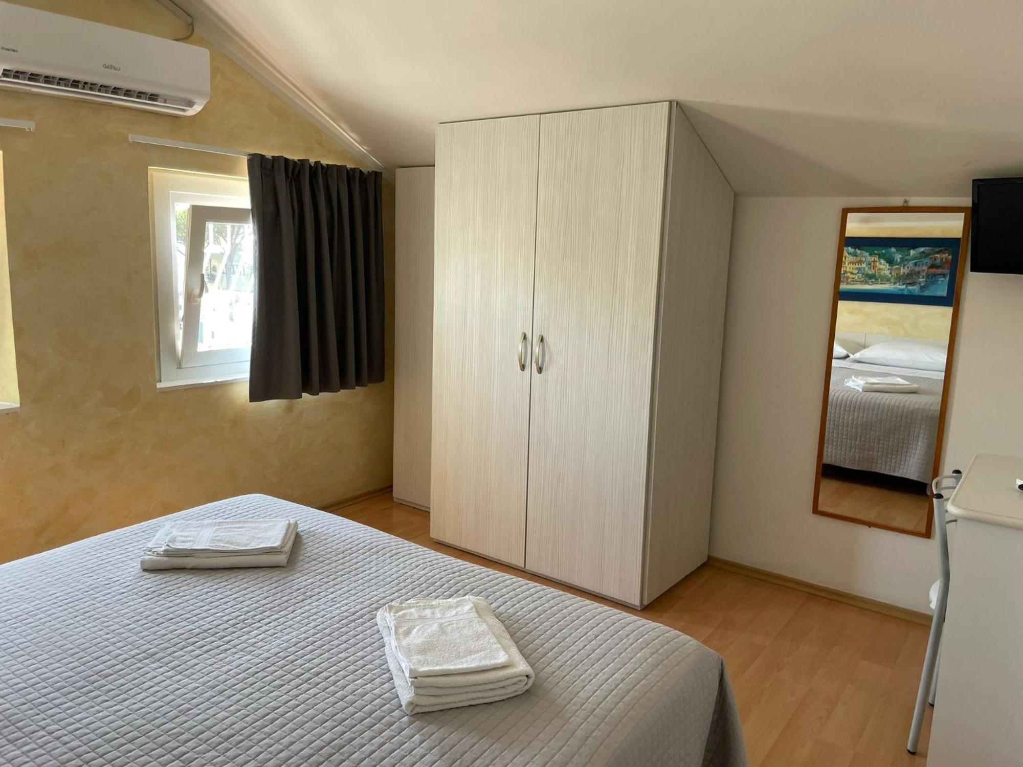 Hotel Hawaii 2*