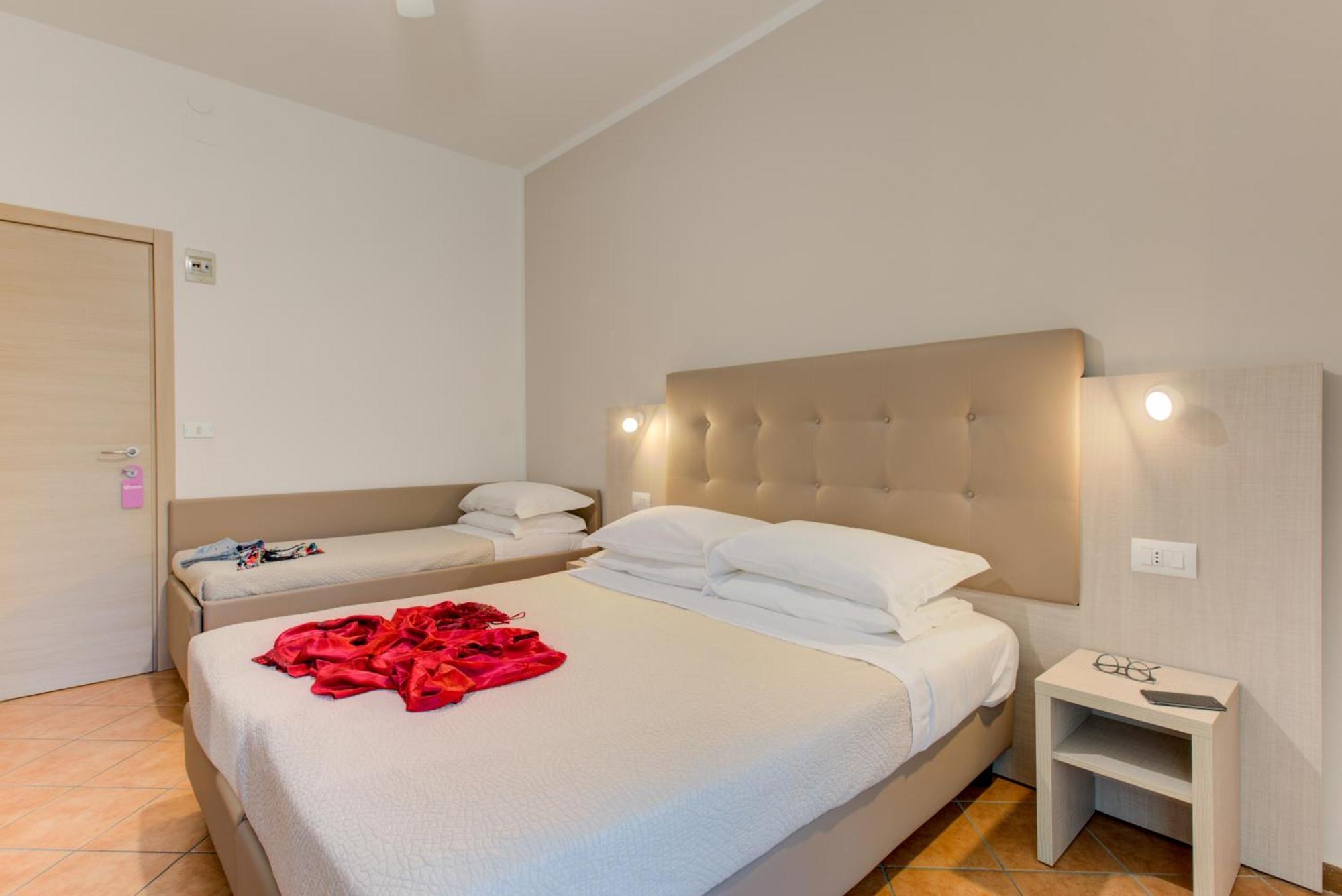 Hotel Cimarosa - Famiglie E Coppie 2*
