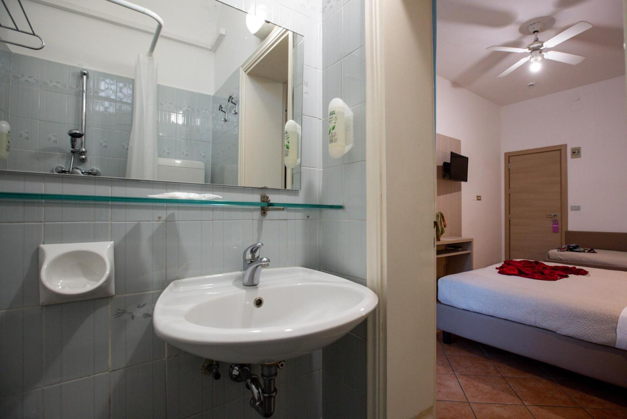 Cimarosa - Famiglie E Coppie Hotel 2*