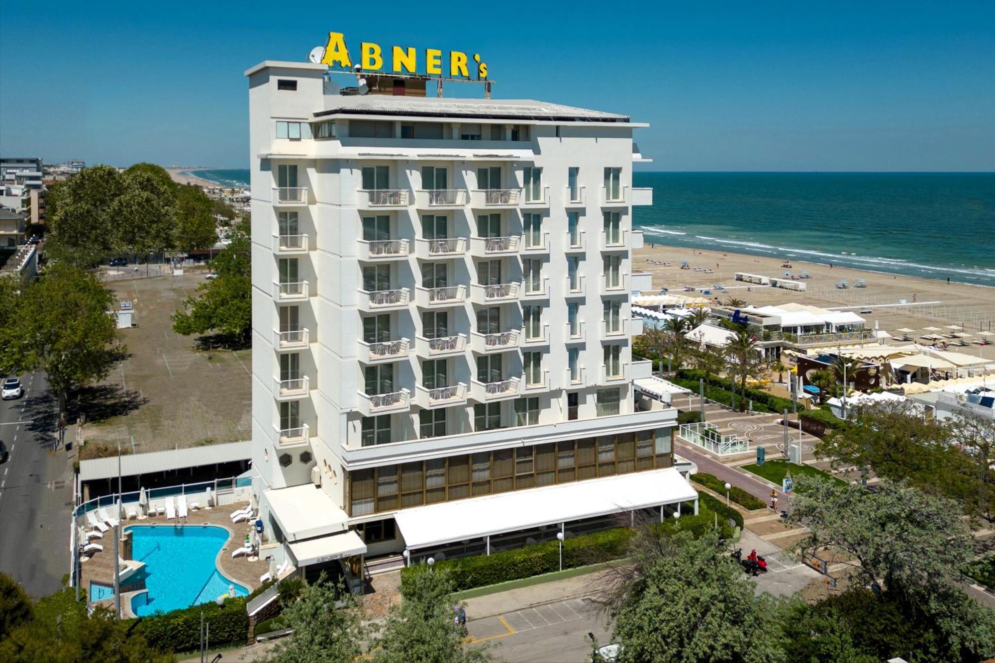 Hotel Abner's
