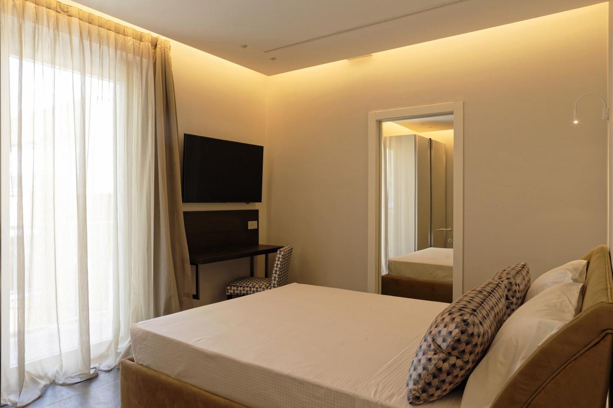 Aparthotel Elegance 4*
