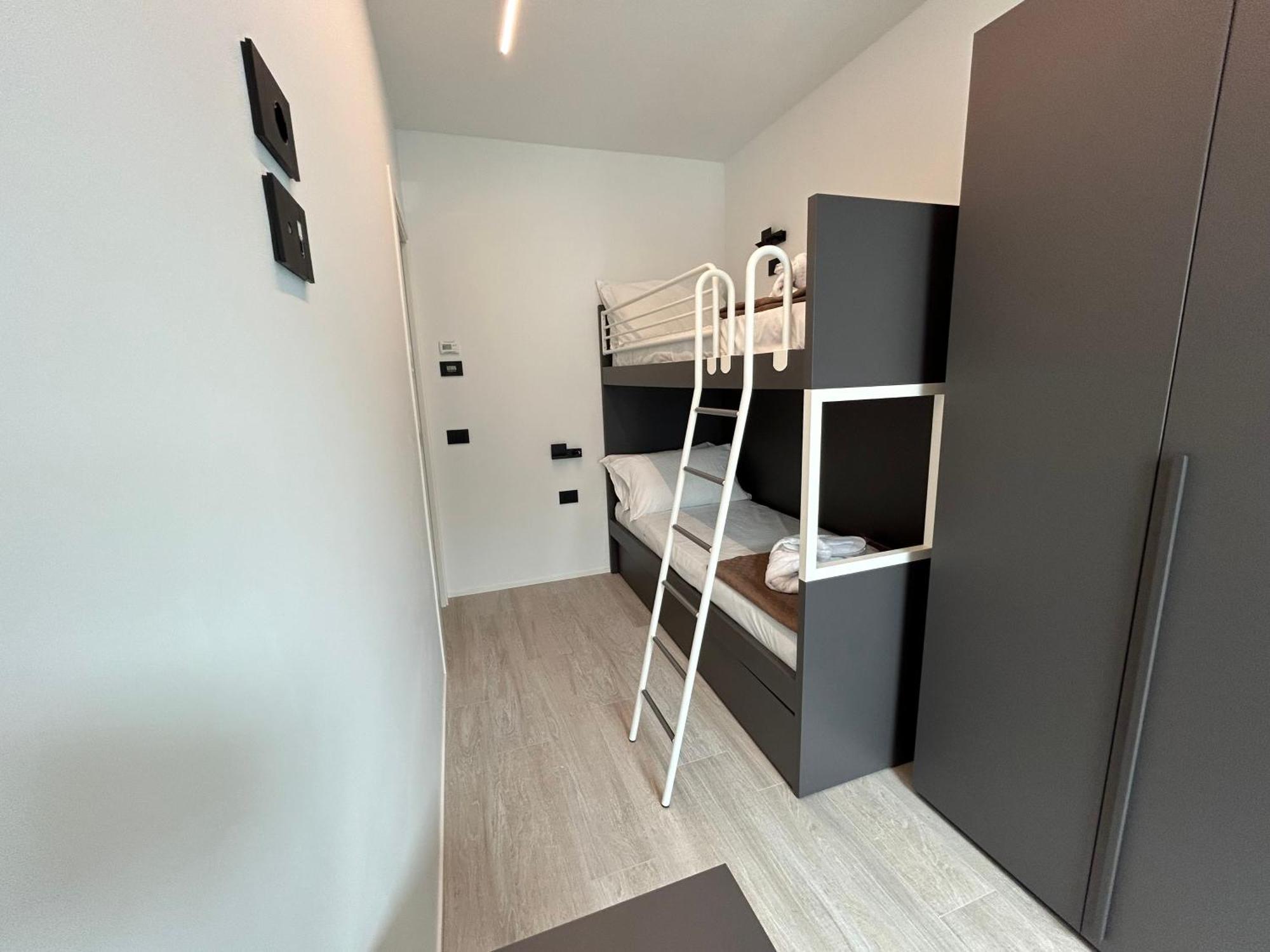 Luxury Ceccarini - Lungomare Con Parcheggio Privato Villa Riccione