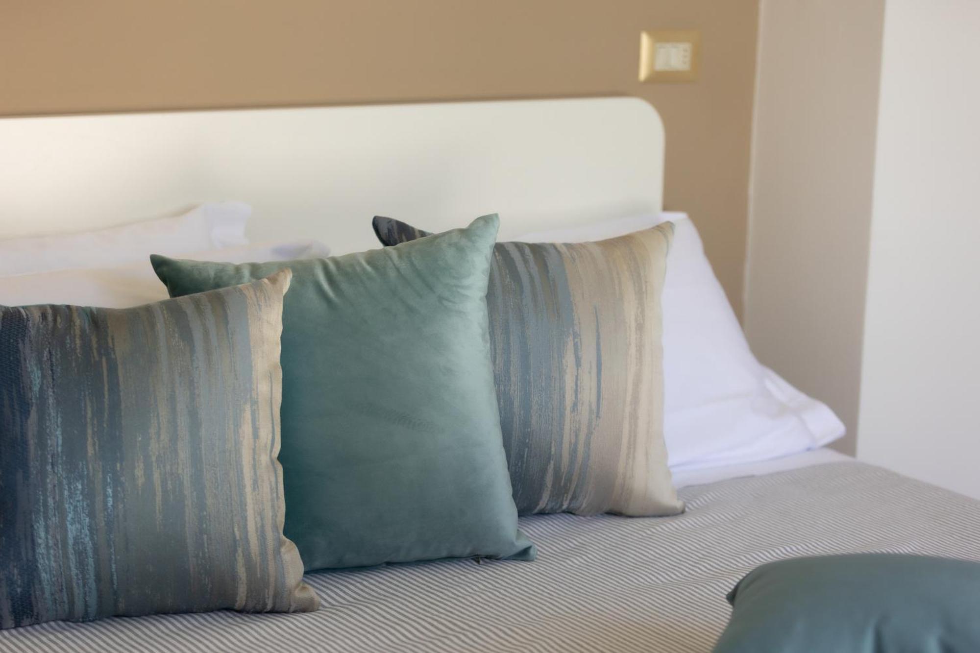 Adriatica Hotel 3*