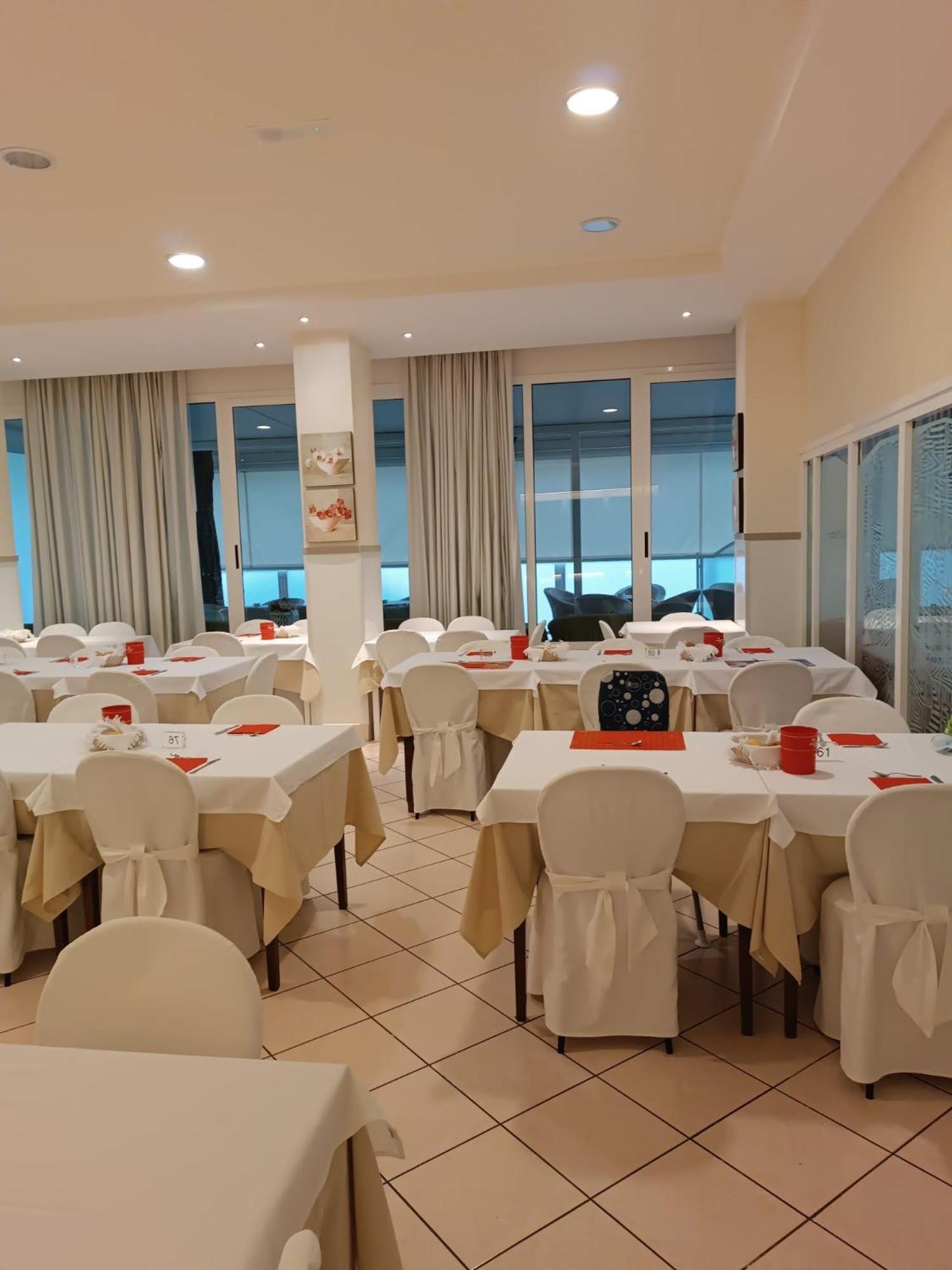 Aurelia 2* Riccione