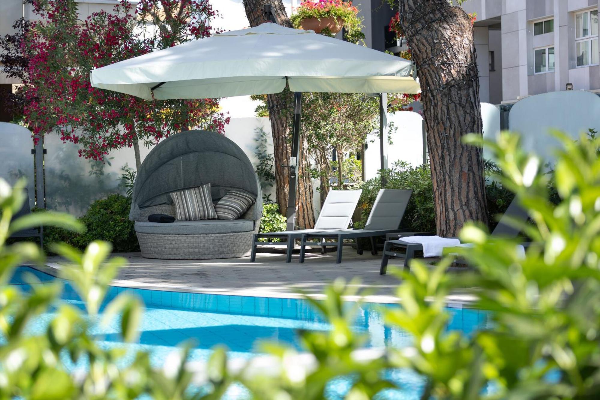 Hotel Adriatica 3*